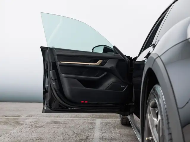 Porsche Taycan 4 Cross Turismo Ansicht 19