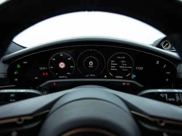 Porsche Taycan 4 Cross Turismo Ansicht 49