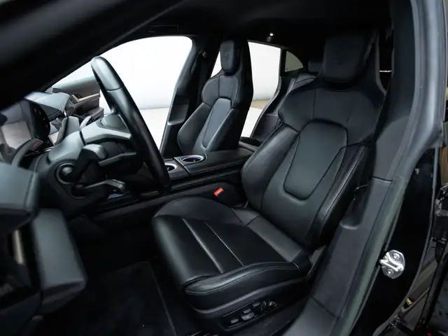 Porsche Taycan 4 Cross Turismo Ansicht 44