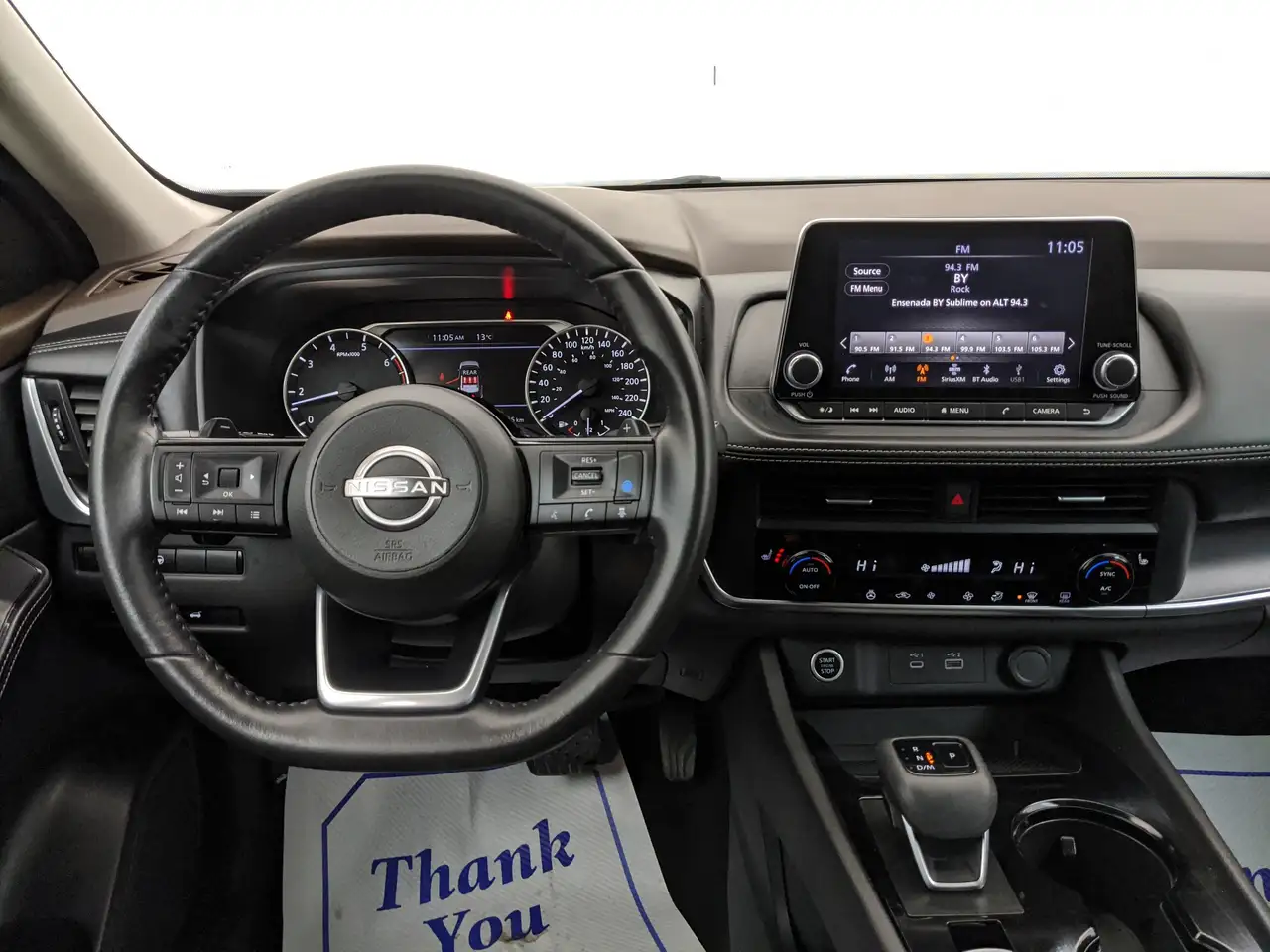 Nissan Rogue снимка Nissan Rogue