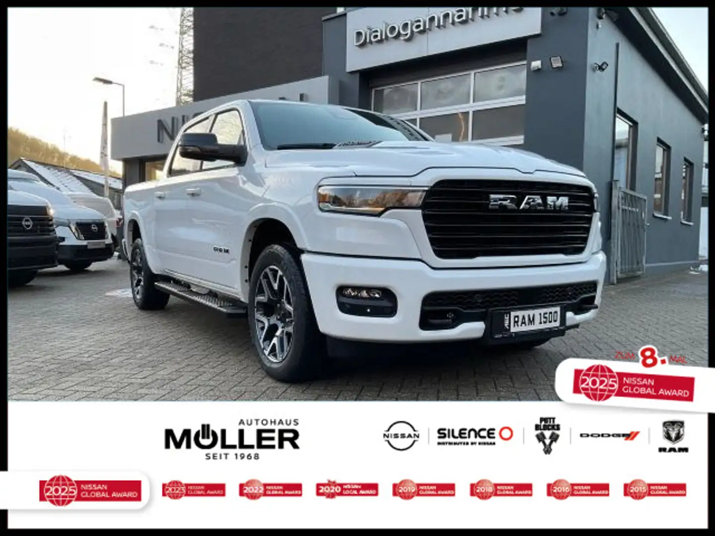 Dodge RAM 1500 Crew Cab 3.0 4x4 Laramie Sport Navi SD White - 1