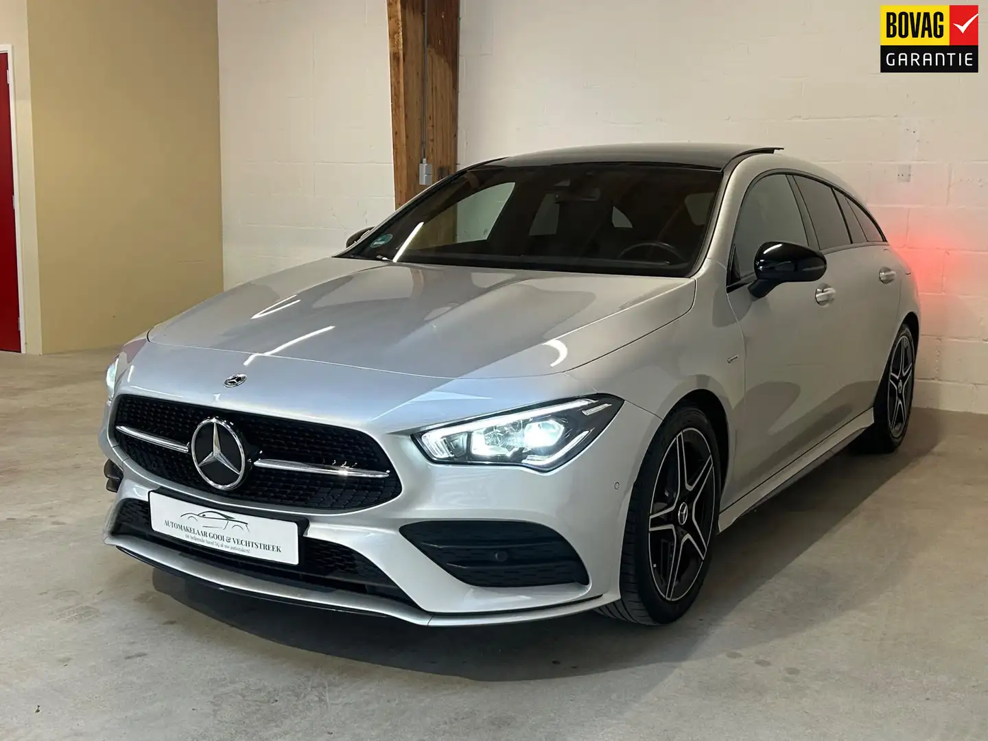 Mercedes-Benz CLA 180 Shooting Brake AMG Line - Panorama - Camera - Carp Zilver - 1