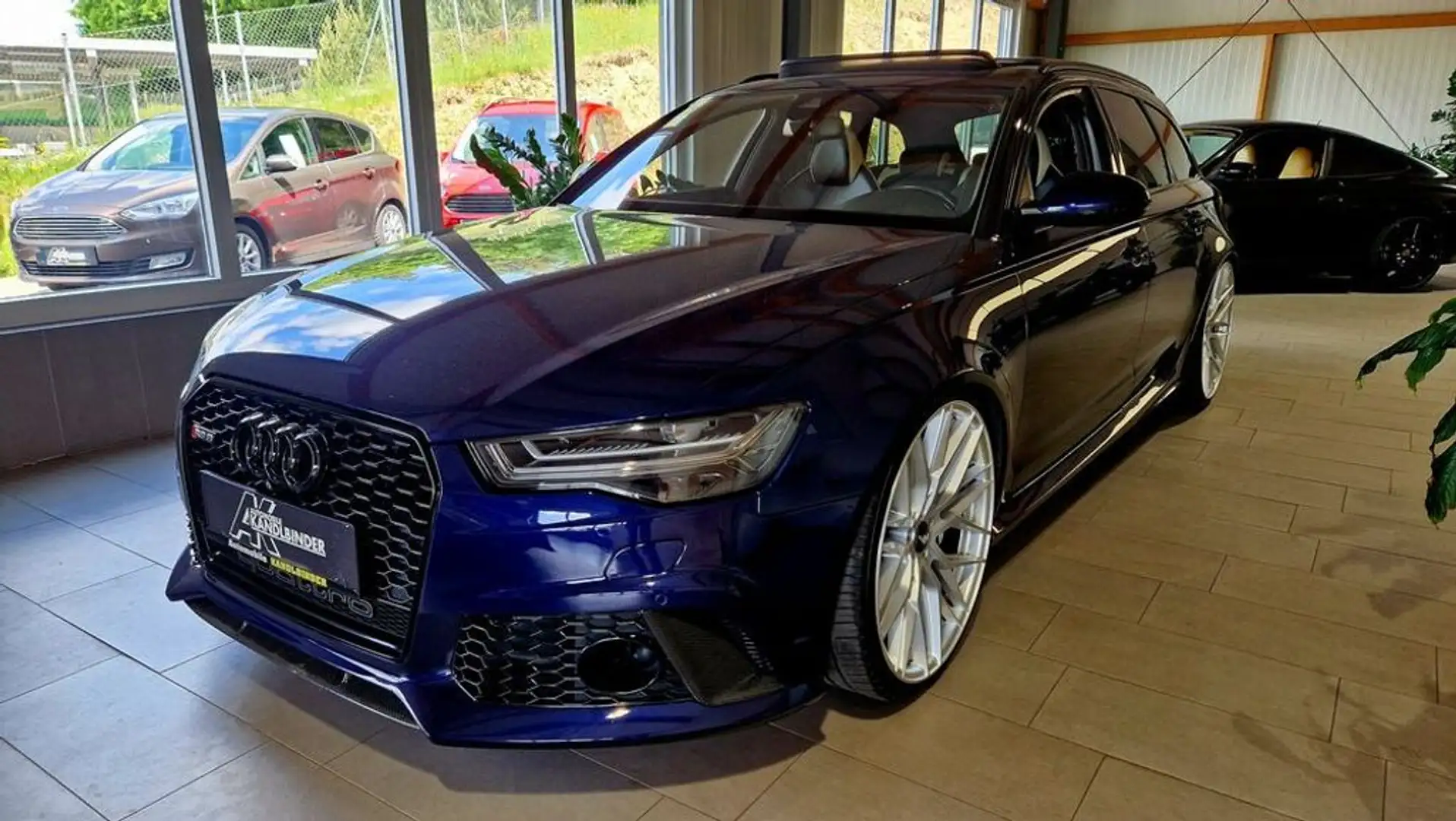 Audi RS6 Avant 4,0 TFSI Individual Blau - 1