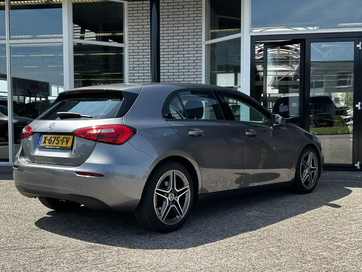 Mercedes-Benz A 160 Business Solution | Airco | Cruise Control | Navi Grau - 2