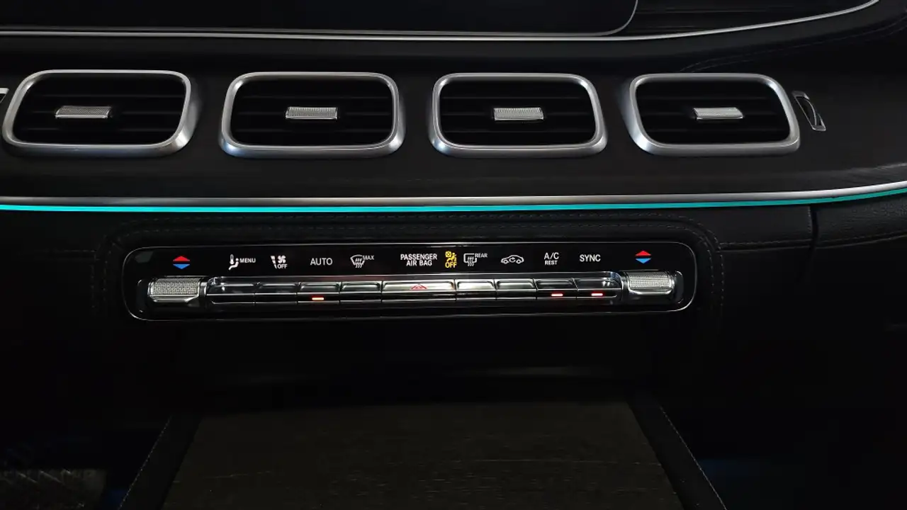 Mercedes-Benz GLE снимка Mercedes-Benz GLE