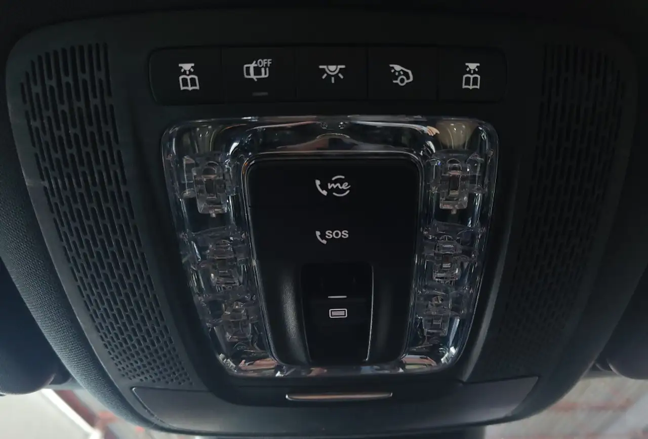 Mercedes-Benz GLE снимка Mercedes-Benz GLE