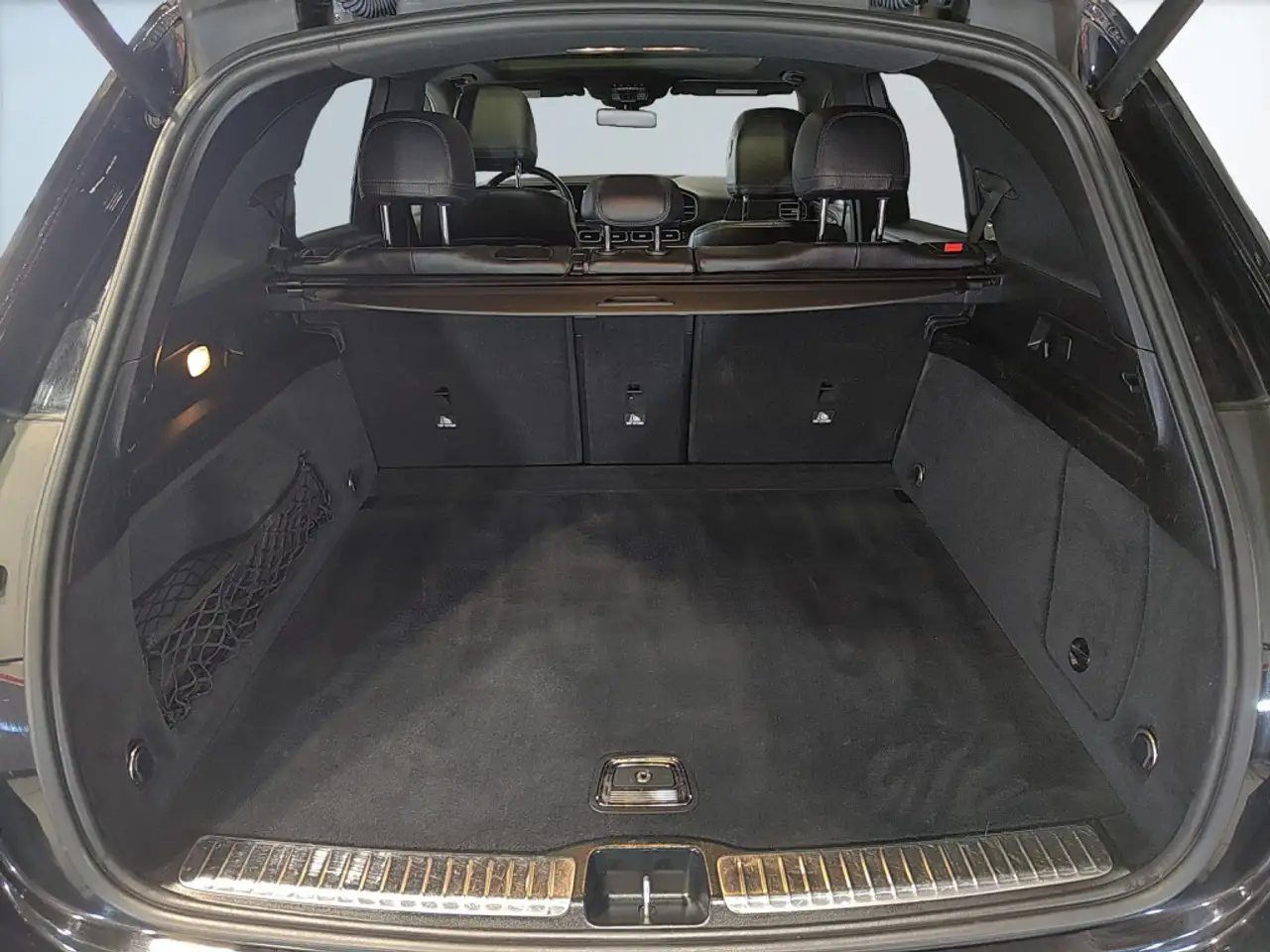 Mercedes-Benz GLE снимка Mercedes-Benz GLE