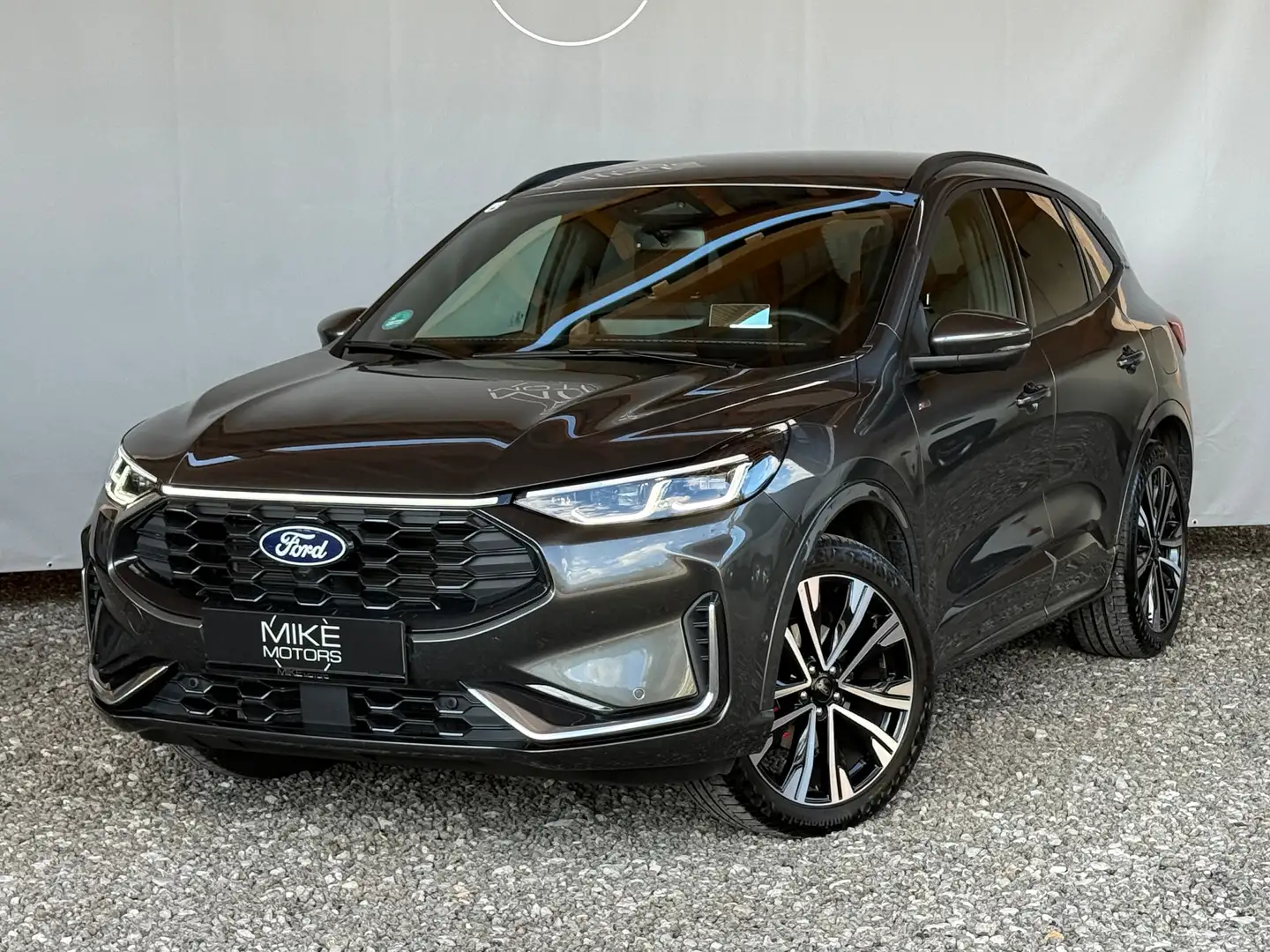 Ford Kuga 2,5 Duratec FHEV ST-Line X 4WD Aut. Grijs - 2