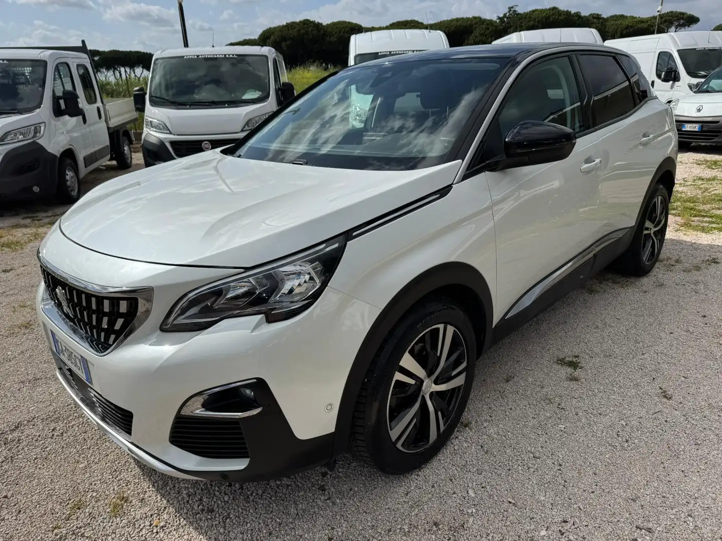 Peugeot 3008 1.5hdi 130cv EAT8 Allure UNIPRO/NO VINCOLI FINANZ. Bianco - 2