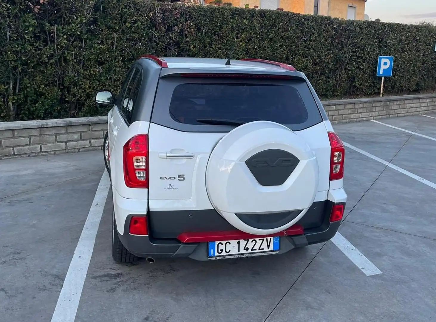 EVO EVO5 1.6 Gpl 118cv Blanc - 2