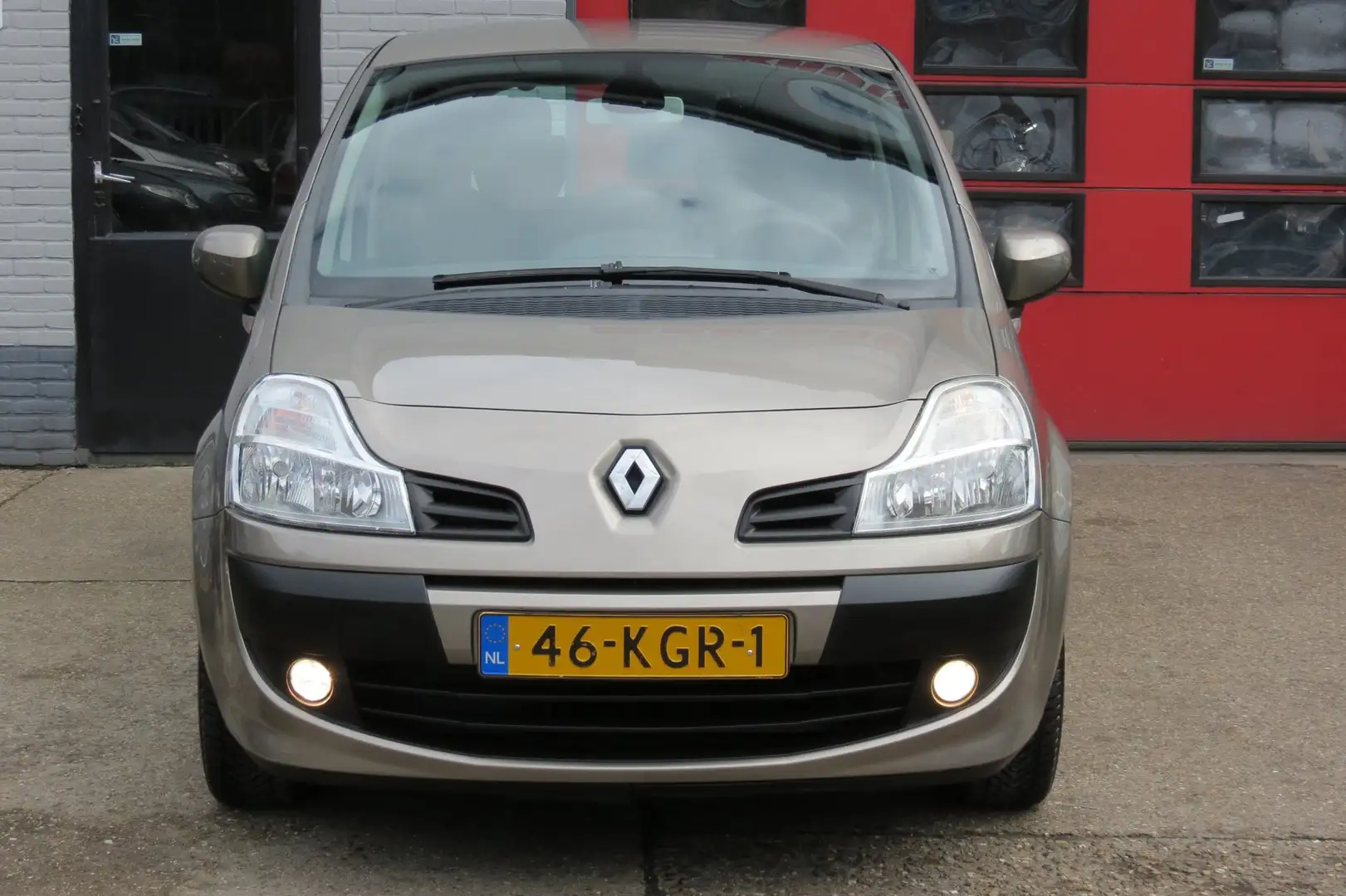 Renault Grand Modus 1.2-16V AUTOMAAT ,AIRCO, 45.000 NAP,NWE APK Beige - 2