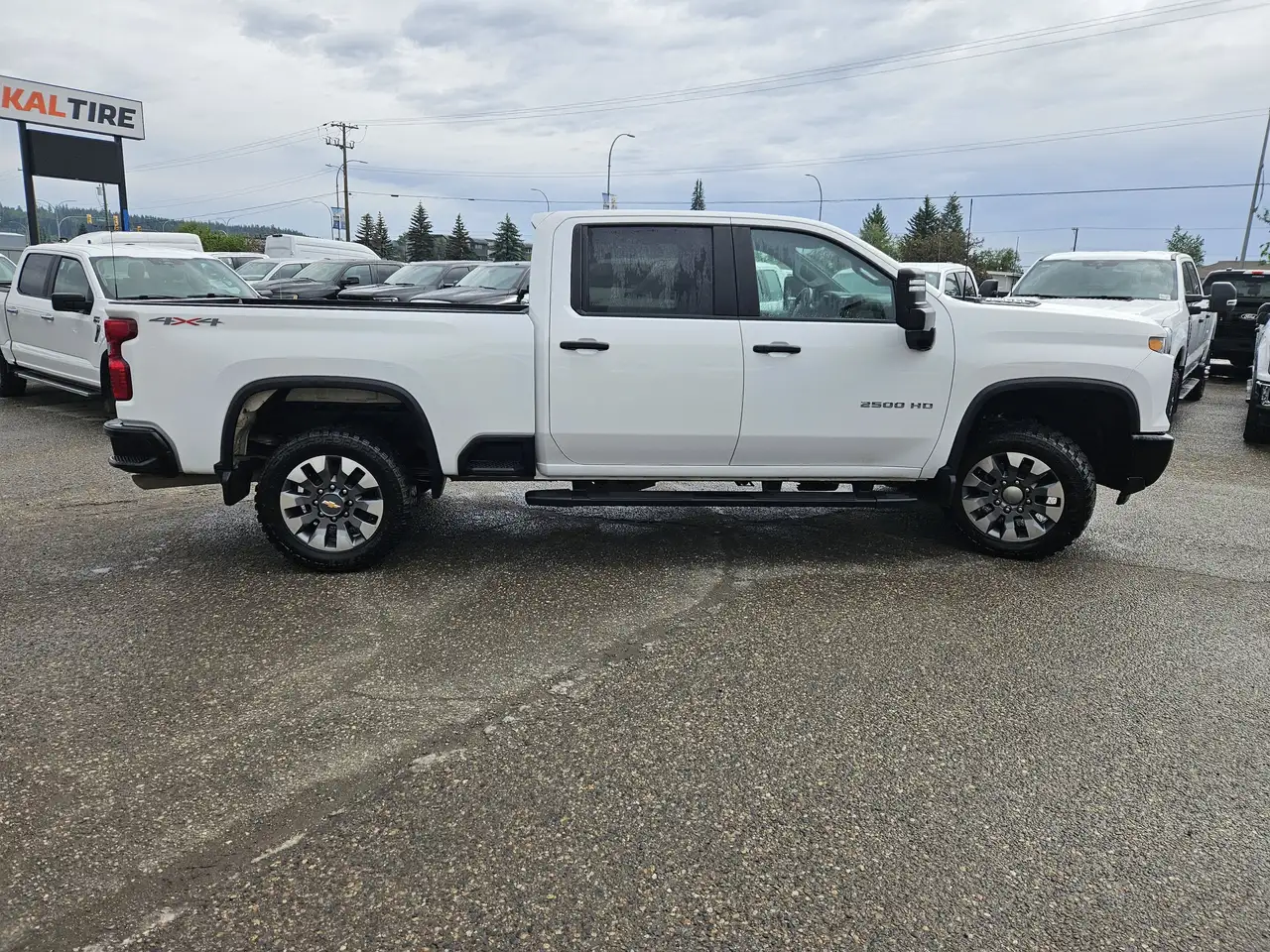 Chevrolet Silverado 2500 снимка Chevrolet Silverado 2500