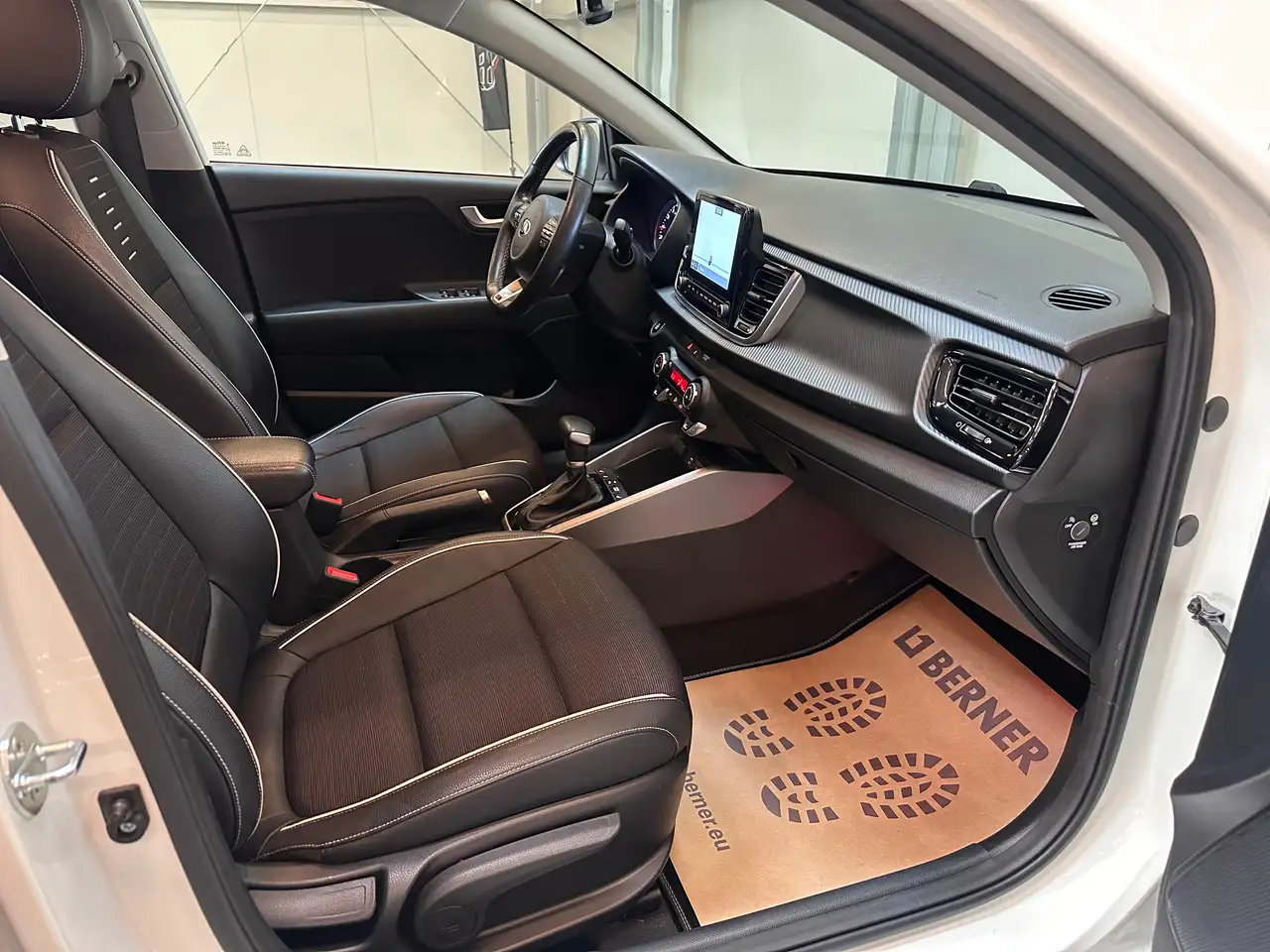 Kia Rio *GARANTIE 12 MOIS* Rio 1.0 T MHEV GT Line DCT, миниатюра 13