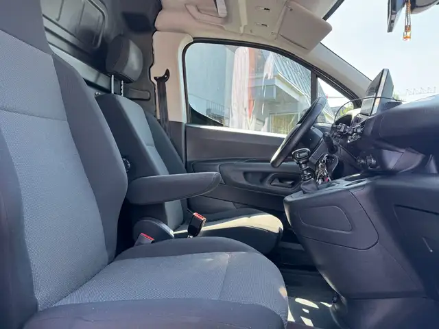 Citroen Berlingo view 8