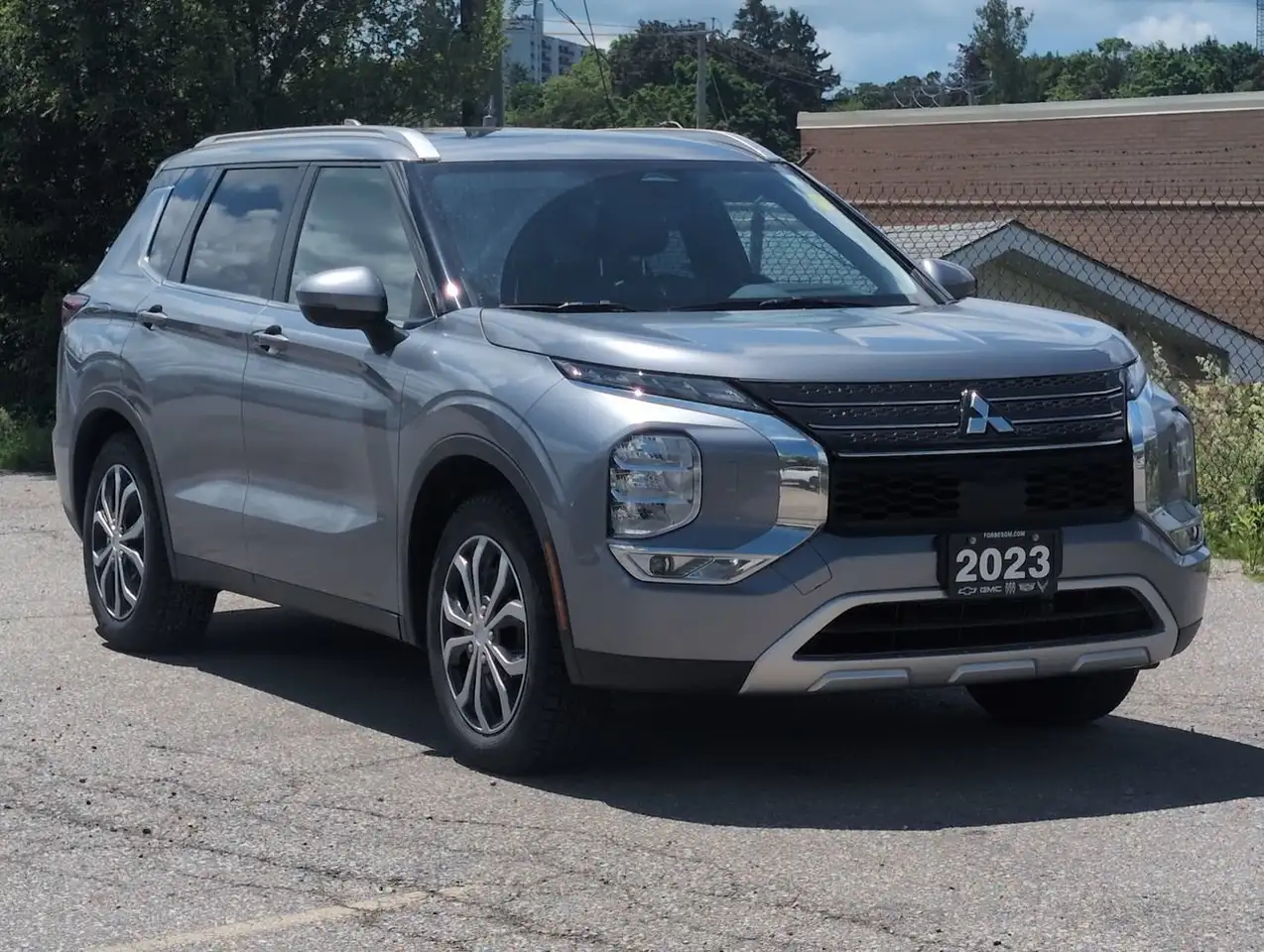 Mitsubishi Outlander снимка Mitsubishi Outlander