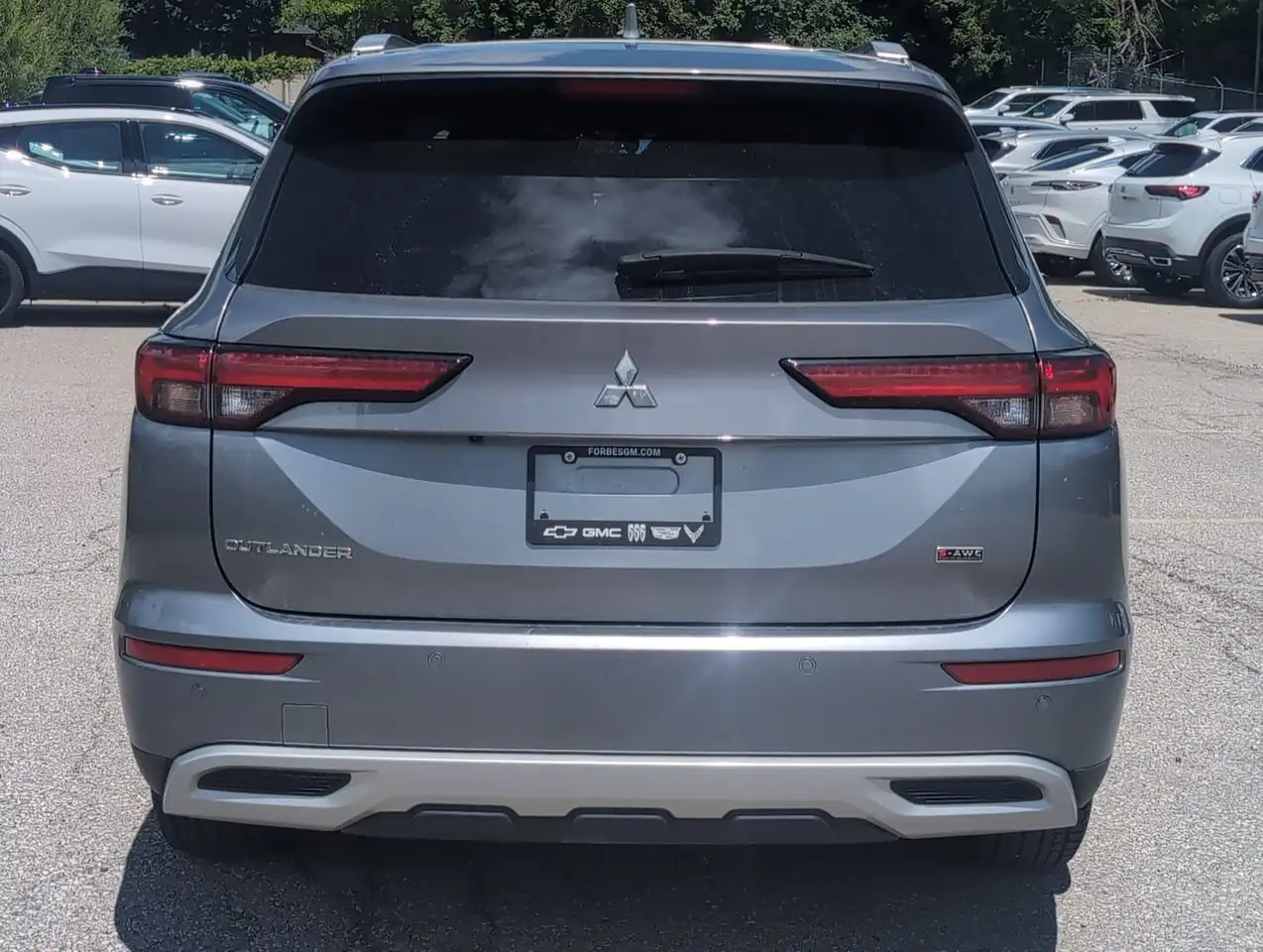Mitsubishi Outlander снимка Mitsubishi Outlander