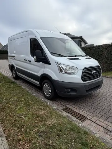 Ford Transit L2H2 2.0 TDCI 130 CH Trend FWD Prêt à Immatriculer