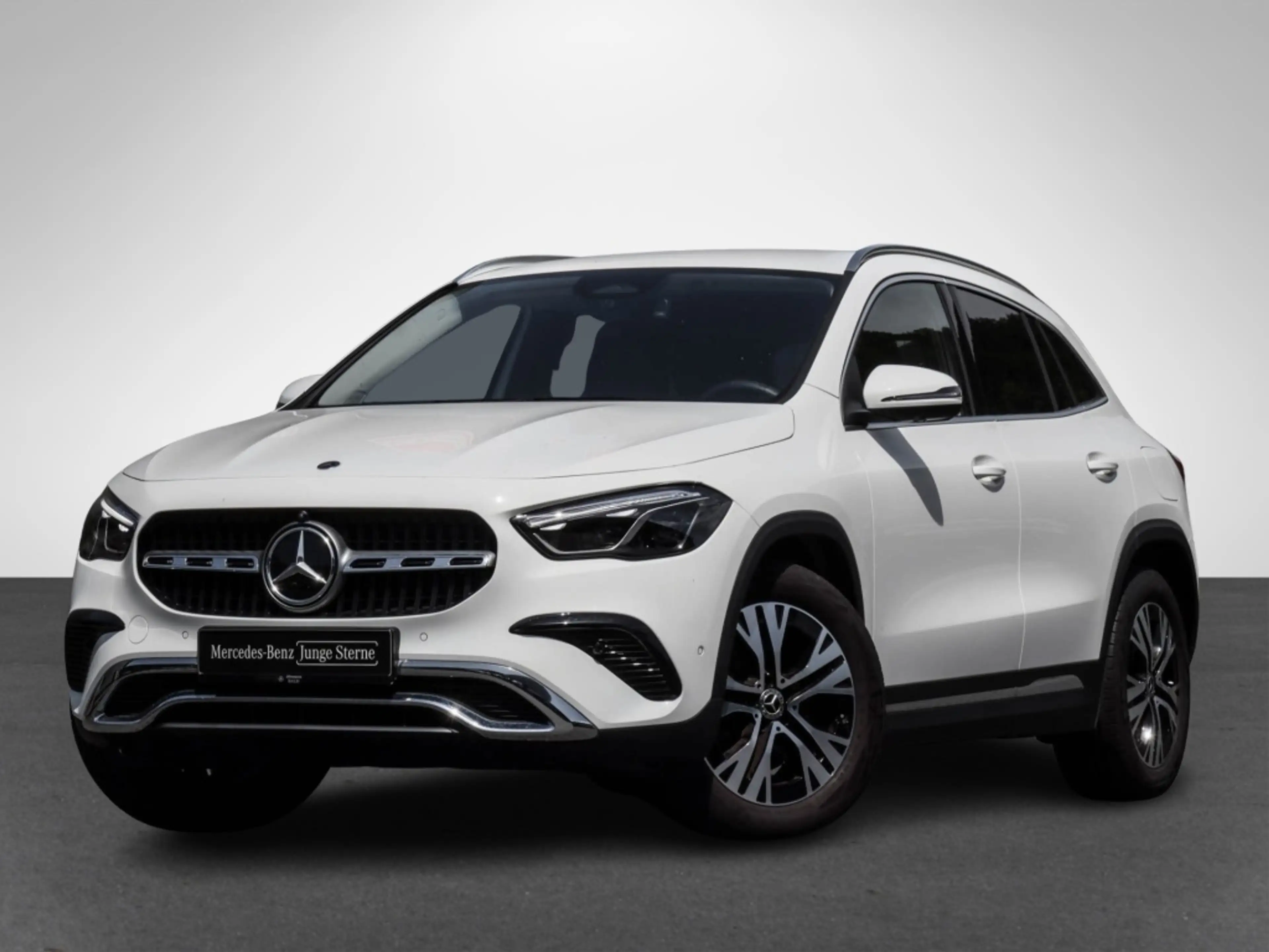 Mercedes-Benz GLA 220 d 4M Progressive/StdHz/Distr/MLB/360/18" — photo 2