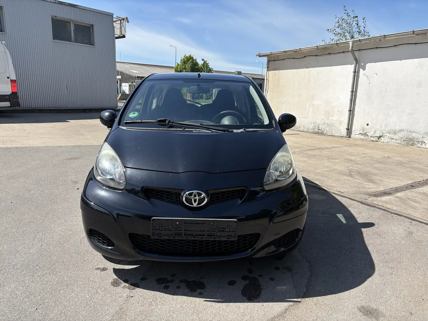 Toyota Aygo Cool TÜV 04/2026 Klima Scheckheft Schwarz - 1