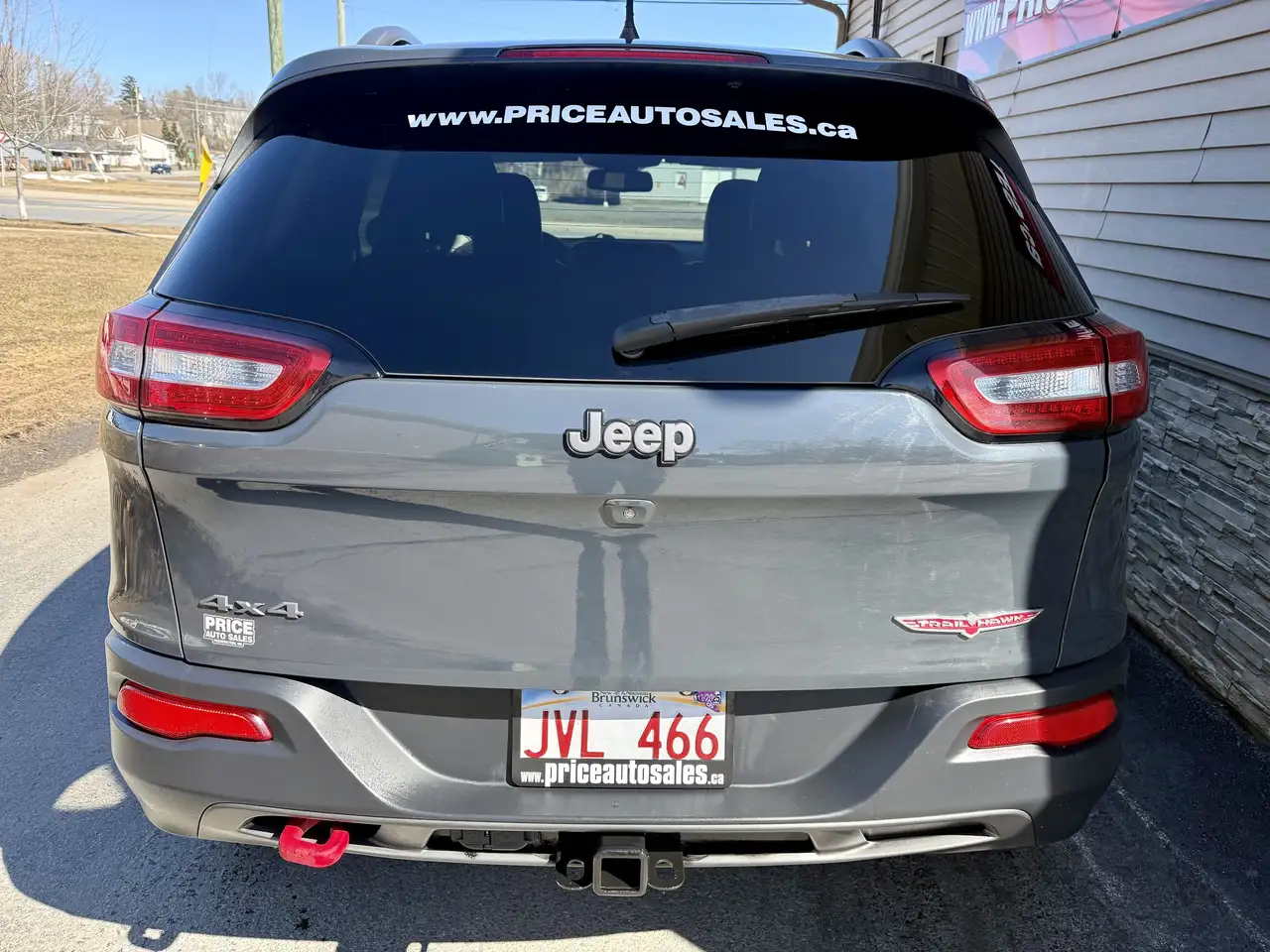 Jeep Cherokee снимка Jeep Cherokee