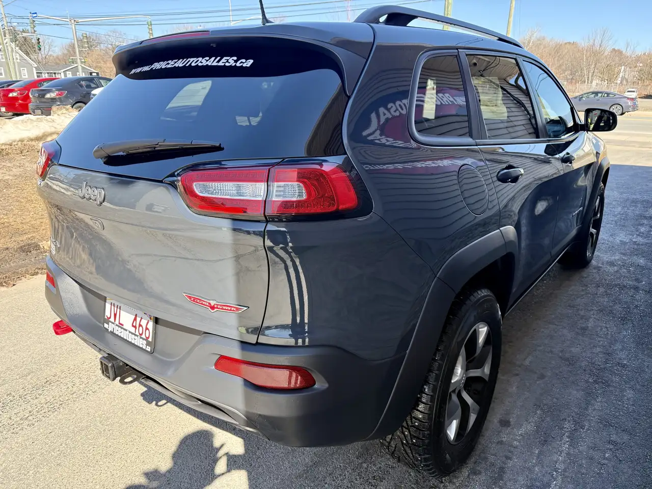 Jeep Cherokee снимка Jeep Cherokee