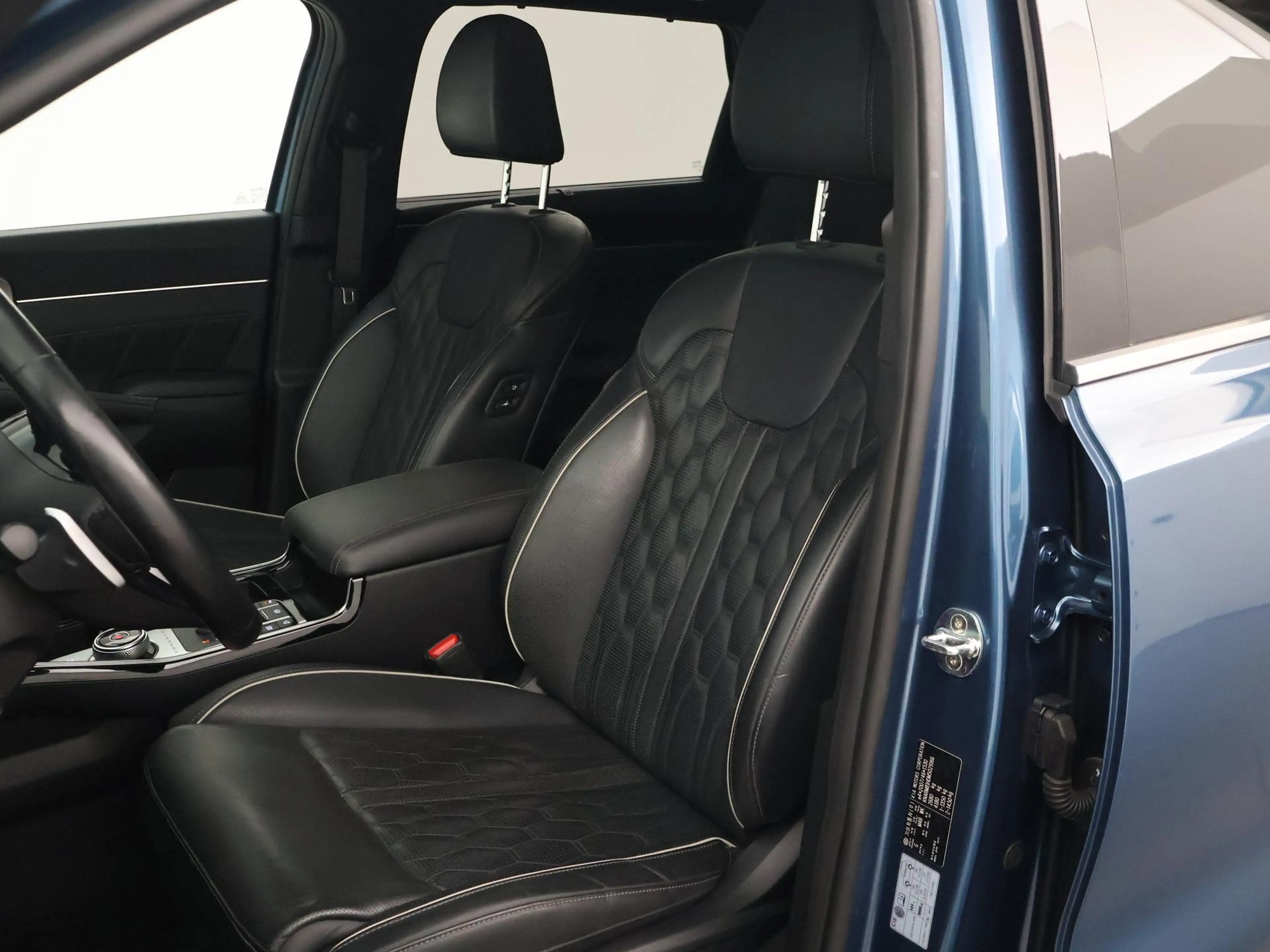 Kia Sorento 1.6 T-GDI 265 PK EXECUTIVELINE PHEV 7-PERS 4WD + B — photo 33