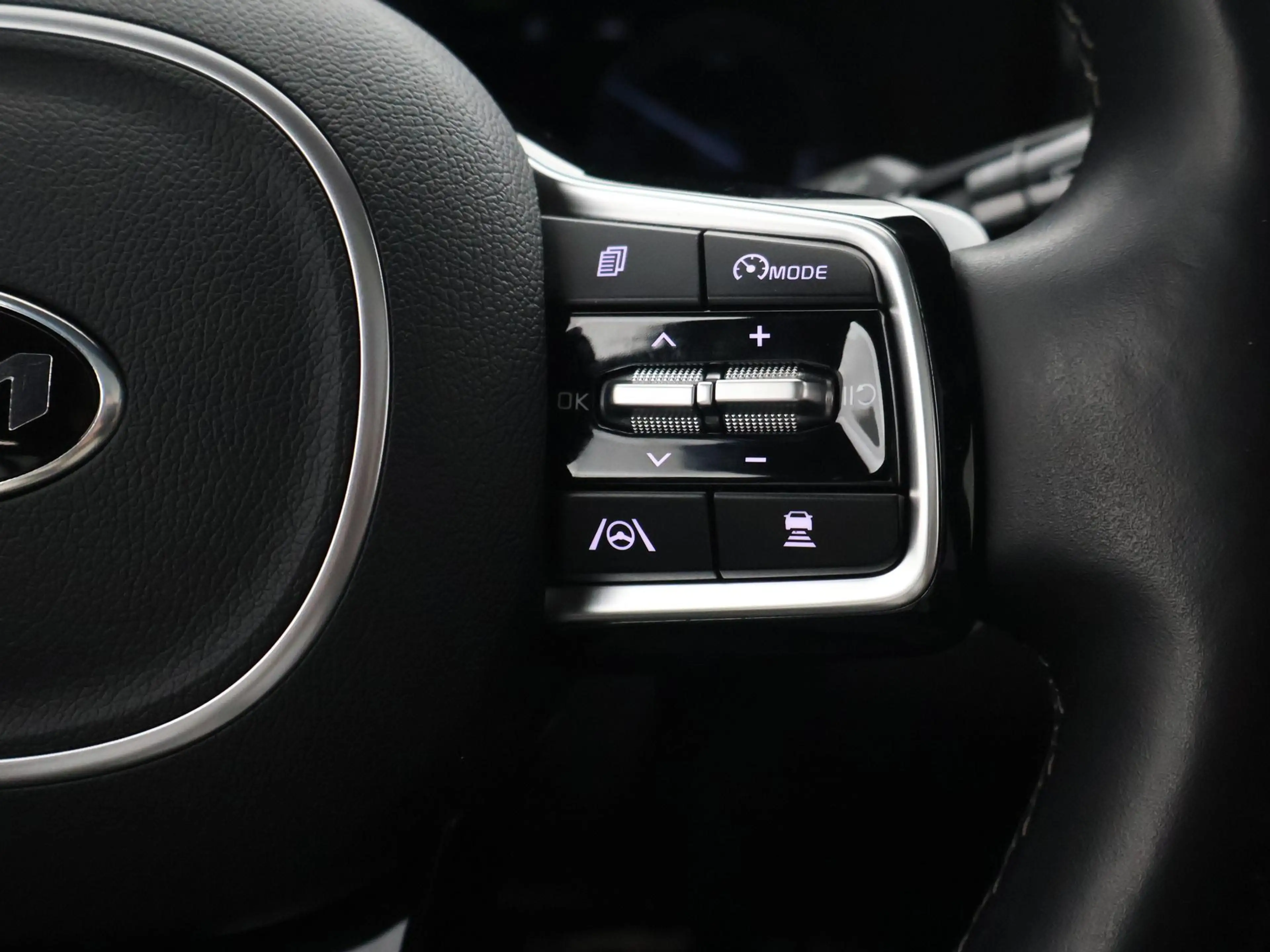 Kia Sorento 1.6 T-GDI 265 PK EXECUTIVELINE PHEV 7-PERS 4WD + B — photo 40
