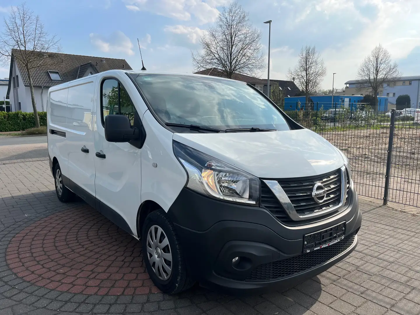 Nissan NV300 2.0 dCi L2H1 COMFORT+NAVI+KAMERA+KLIMA Alb - 1