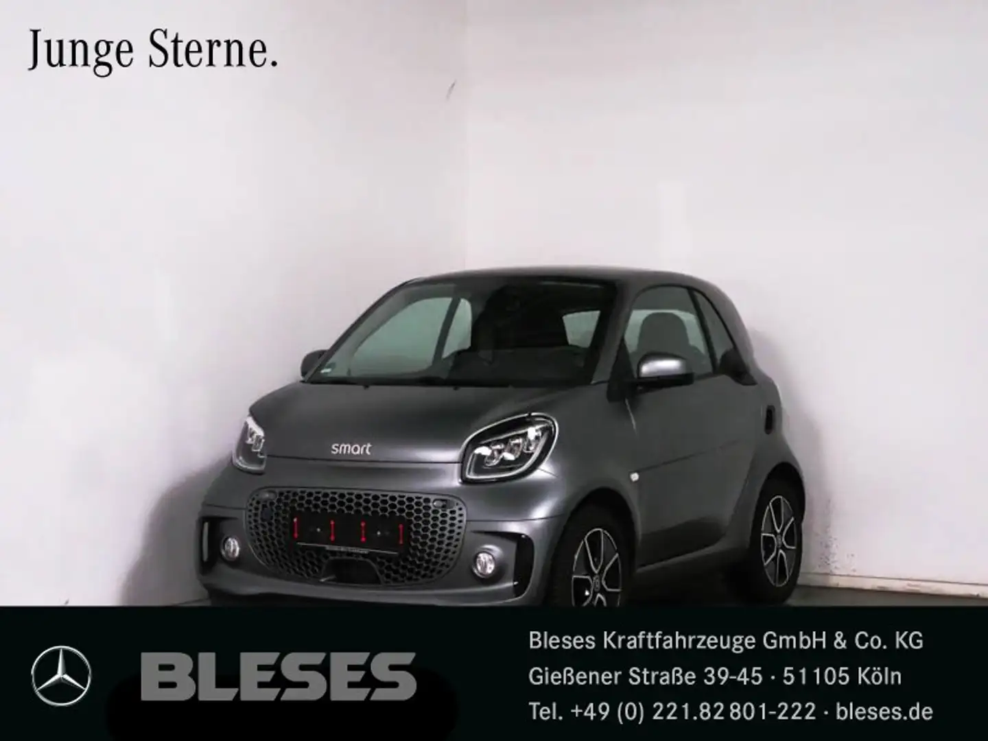 smart forTwo EQ fortwo Exclusive Plus+22kW+Kamera+JBL+LED+Winter Grau - 1