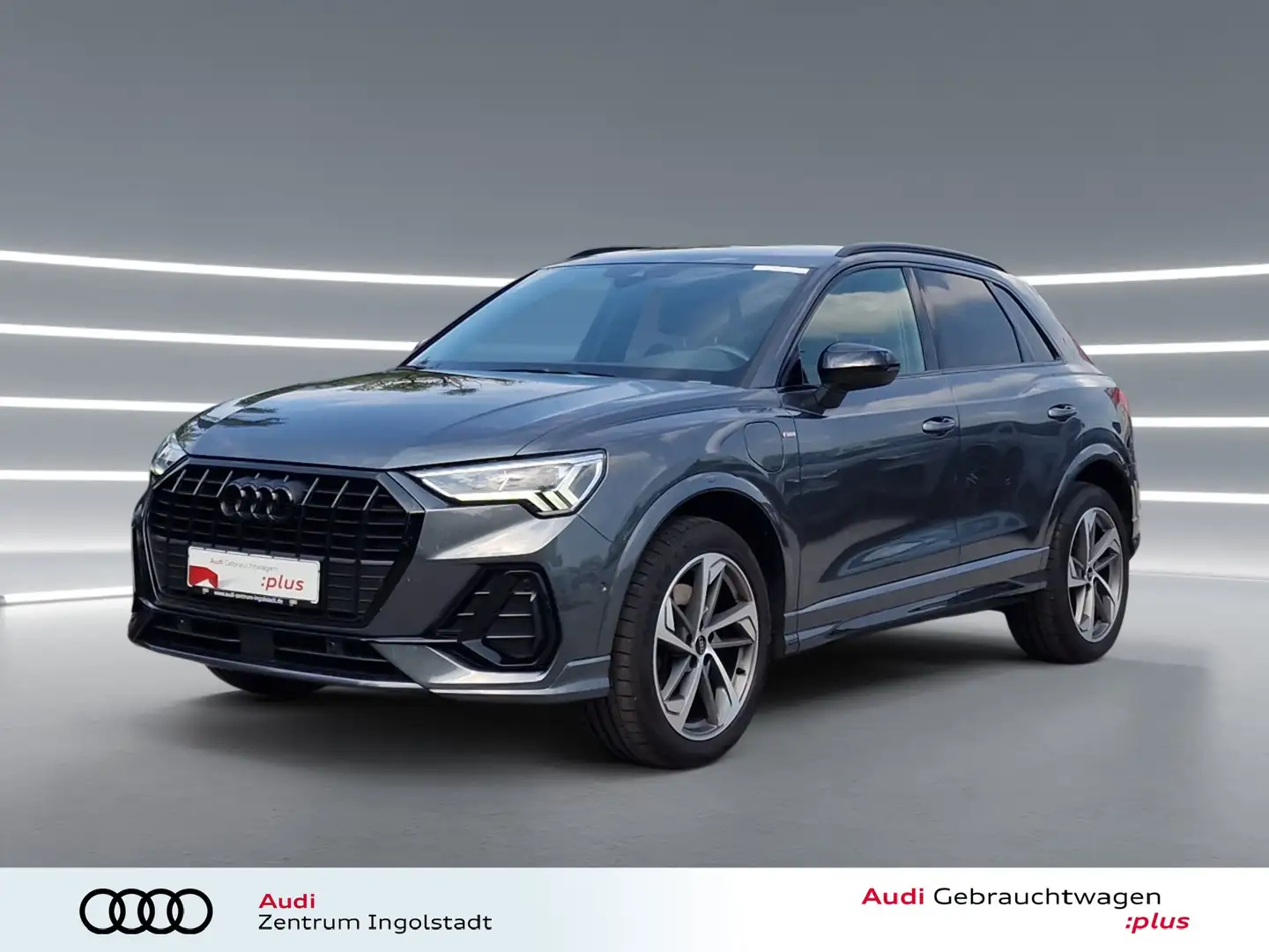 Audi Q3 45 TFSI e 2x S line LED NAVI AHK ACC Kam. 19" Grau - 2