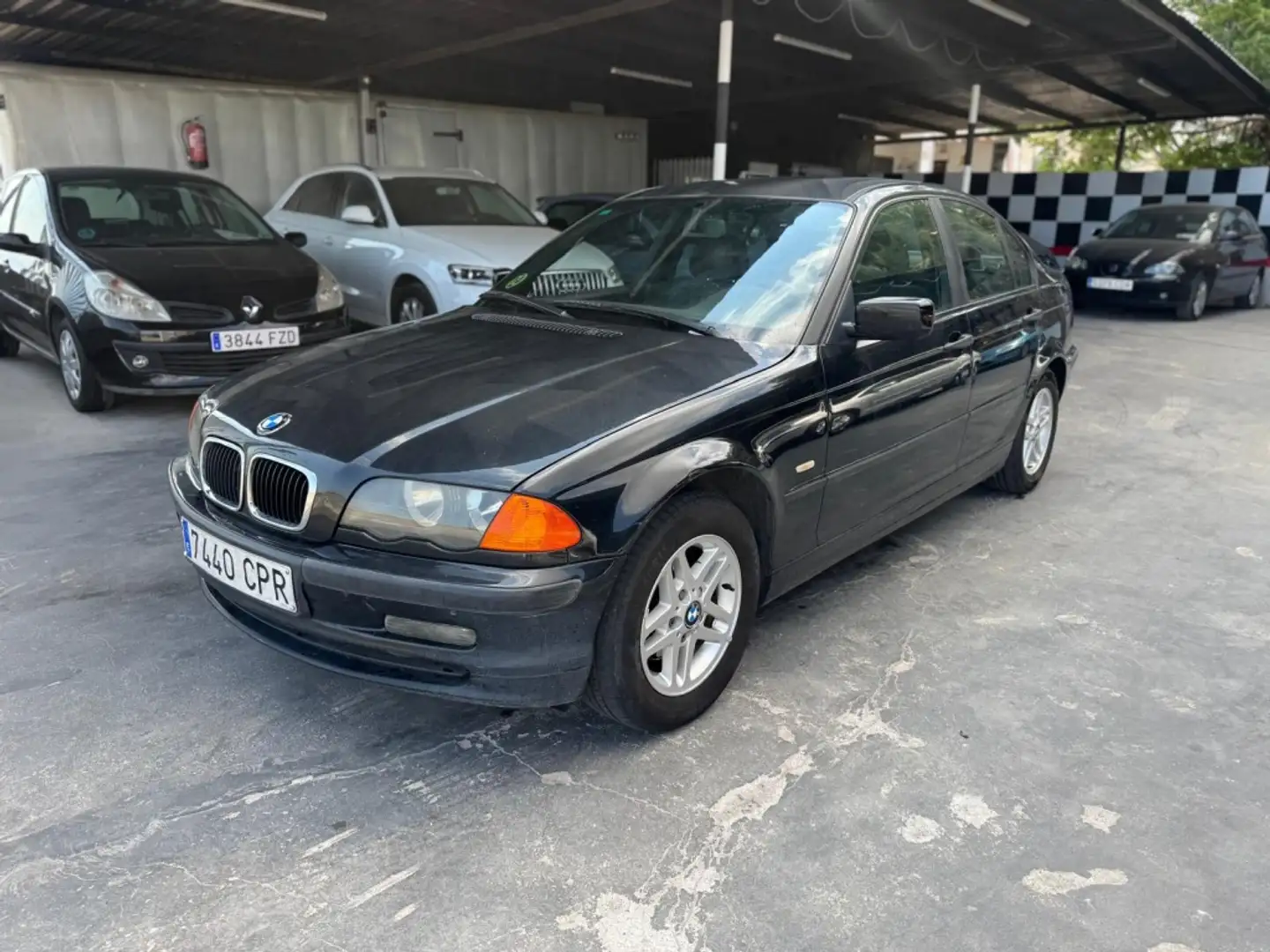 BMW 320 320d Negro - 1