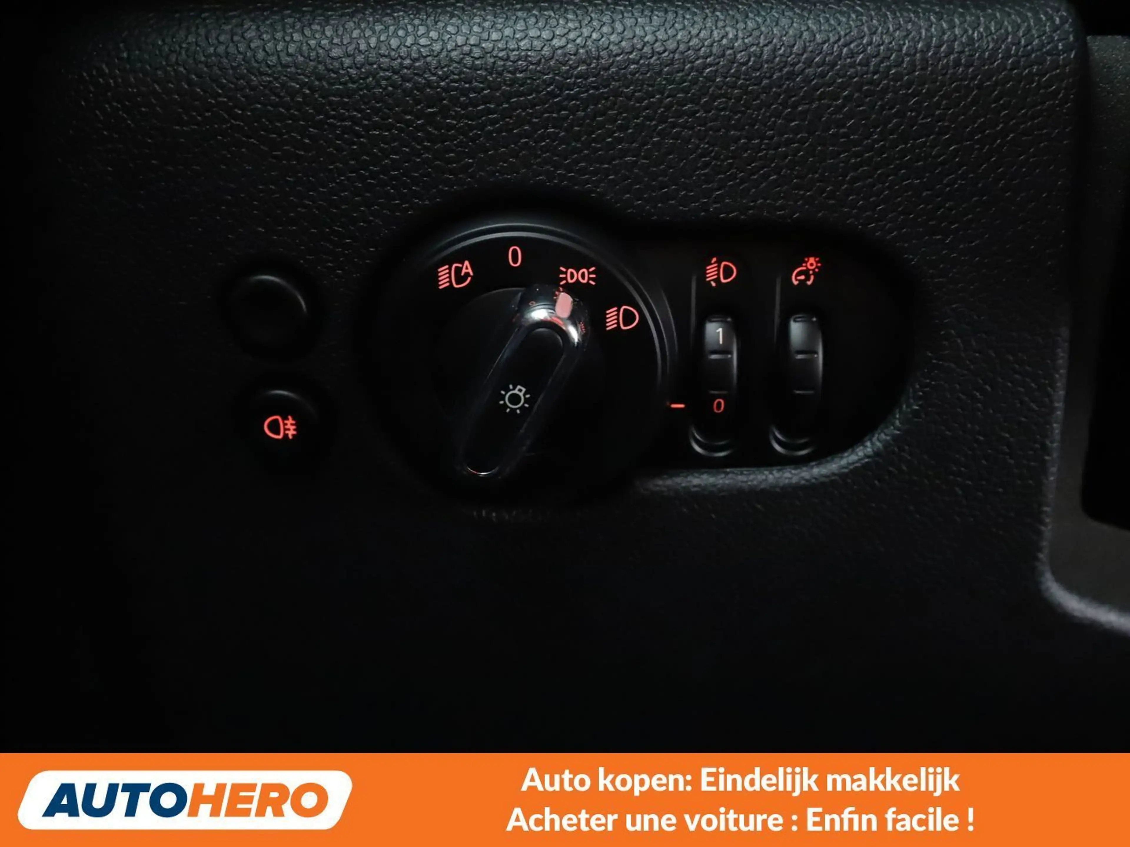 MINI Cooper SE Cooper SE Classic Trim — photo 14