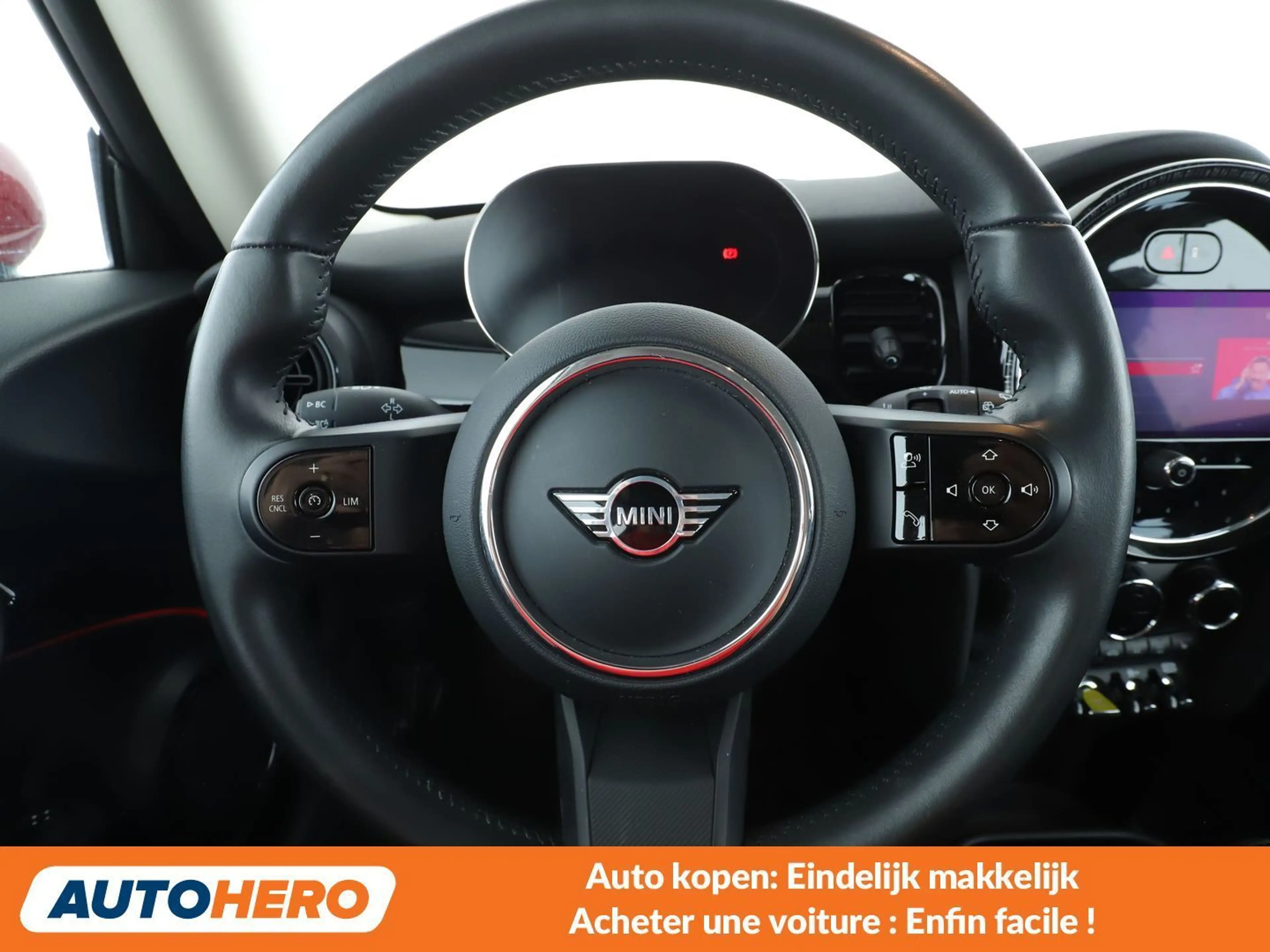 MINI Cooper SE Cooper SE Classic Trim — photo 5
