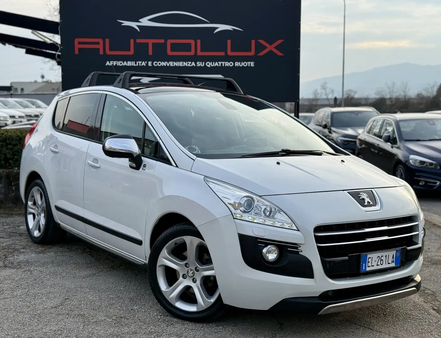Peugeot 3008 2.0 hdi Hybrid4 PERFETTA 140.000KM - 2