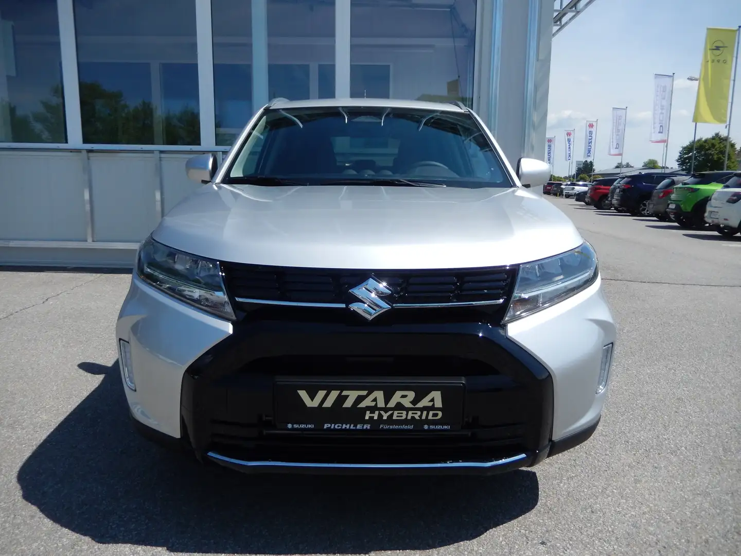 Suzuki Vitara (Verkauft) 1,4 DITC Hybrid ALLGRIP shine Silber - 2