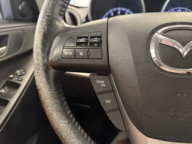 Mazda Mazda3 view 15