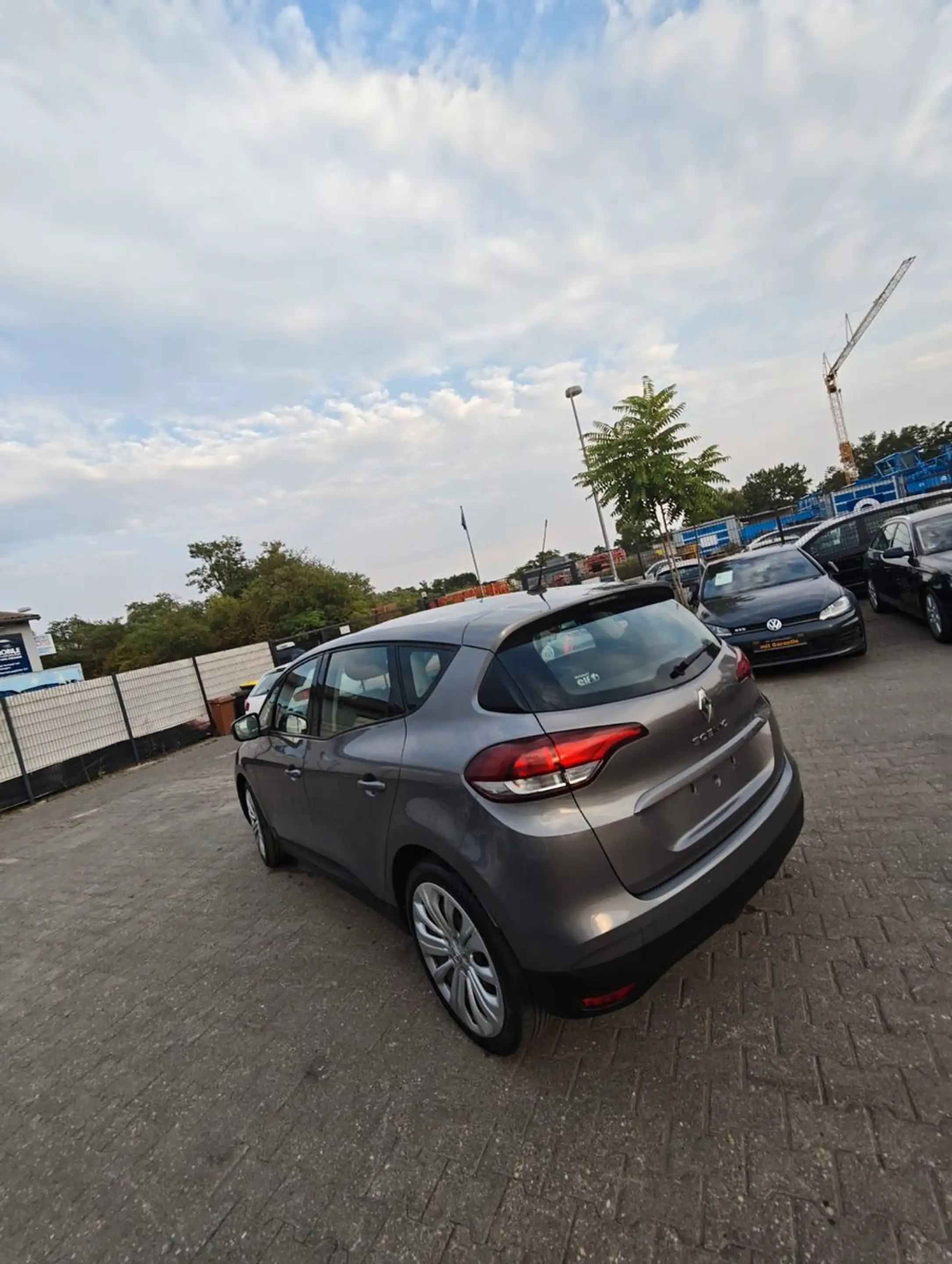 Renault Scenic 1.2. Steuerkette & Tüv NEU — photo 10