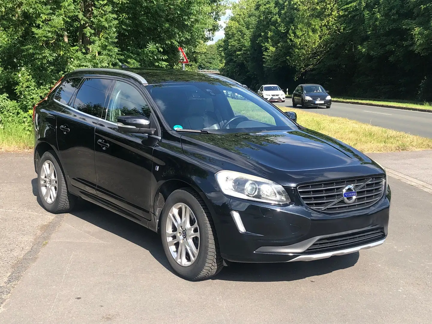 Volvo XC60 XC60 D4 Ocean Race Schwarz - 2