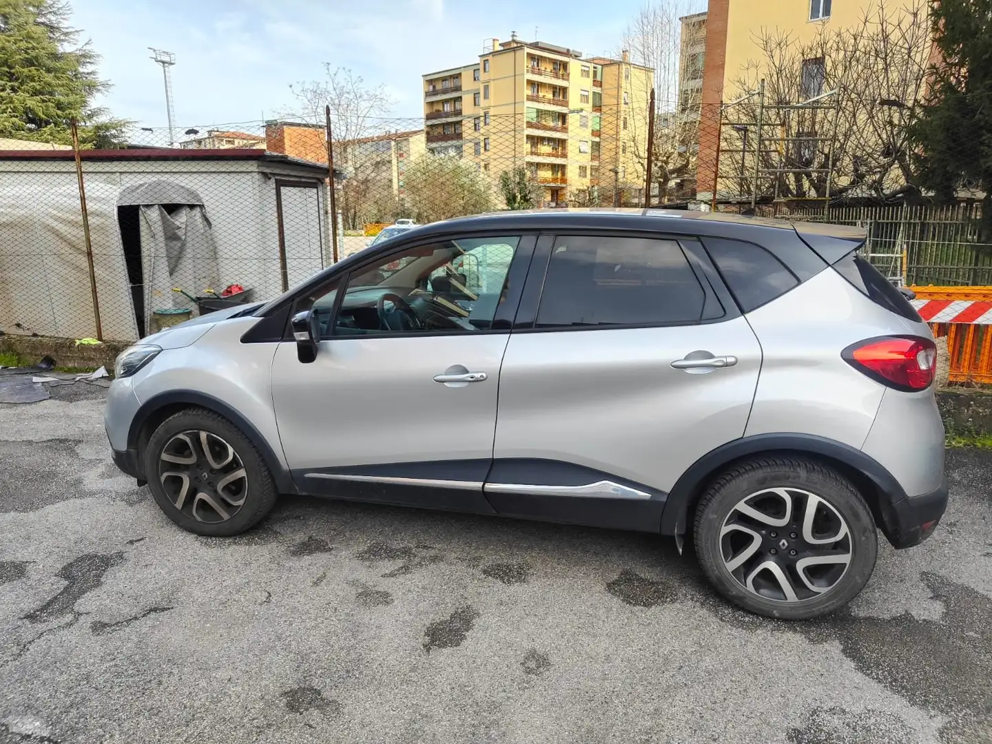 Renault Captur Captur+1.5+dci+energy+R-Link+s Argento - 1