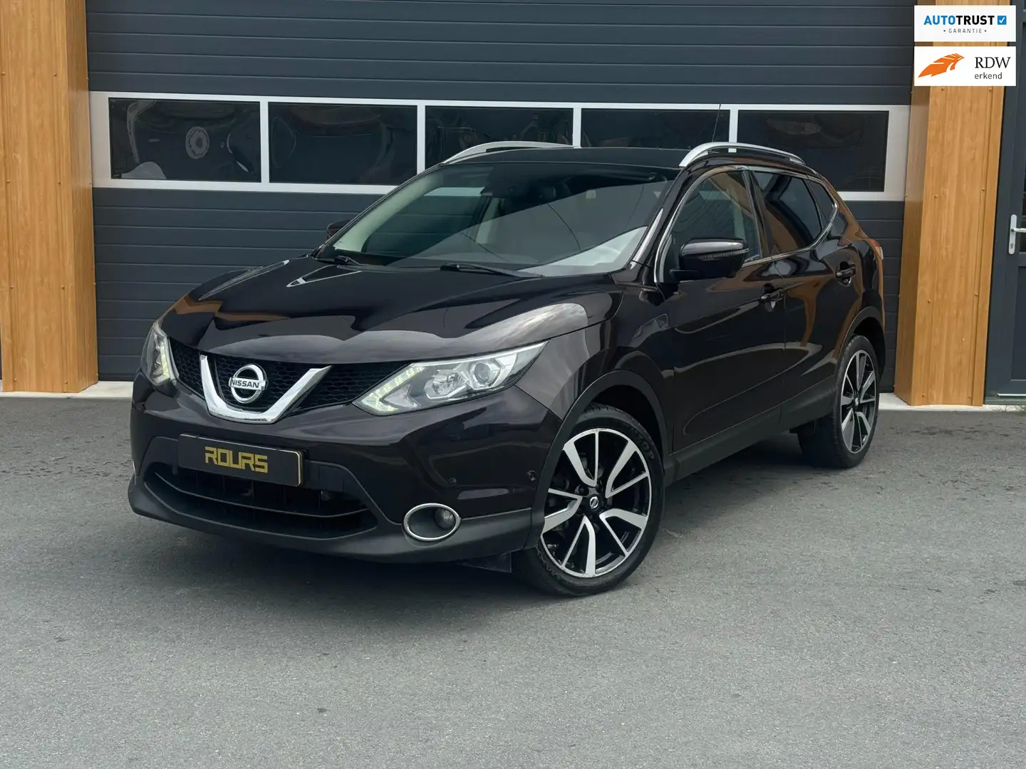 Nissan Qashqai 1.2 Tekna|360|PANO|CRUISE|LEDER Paars - 1