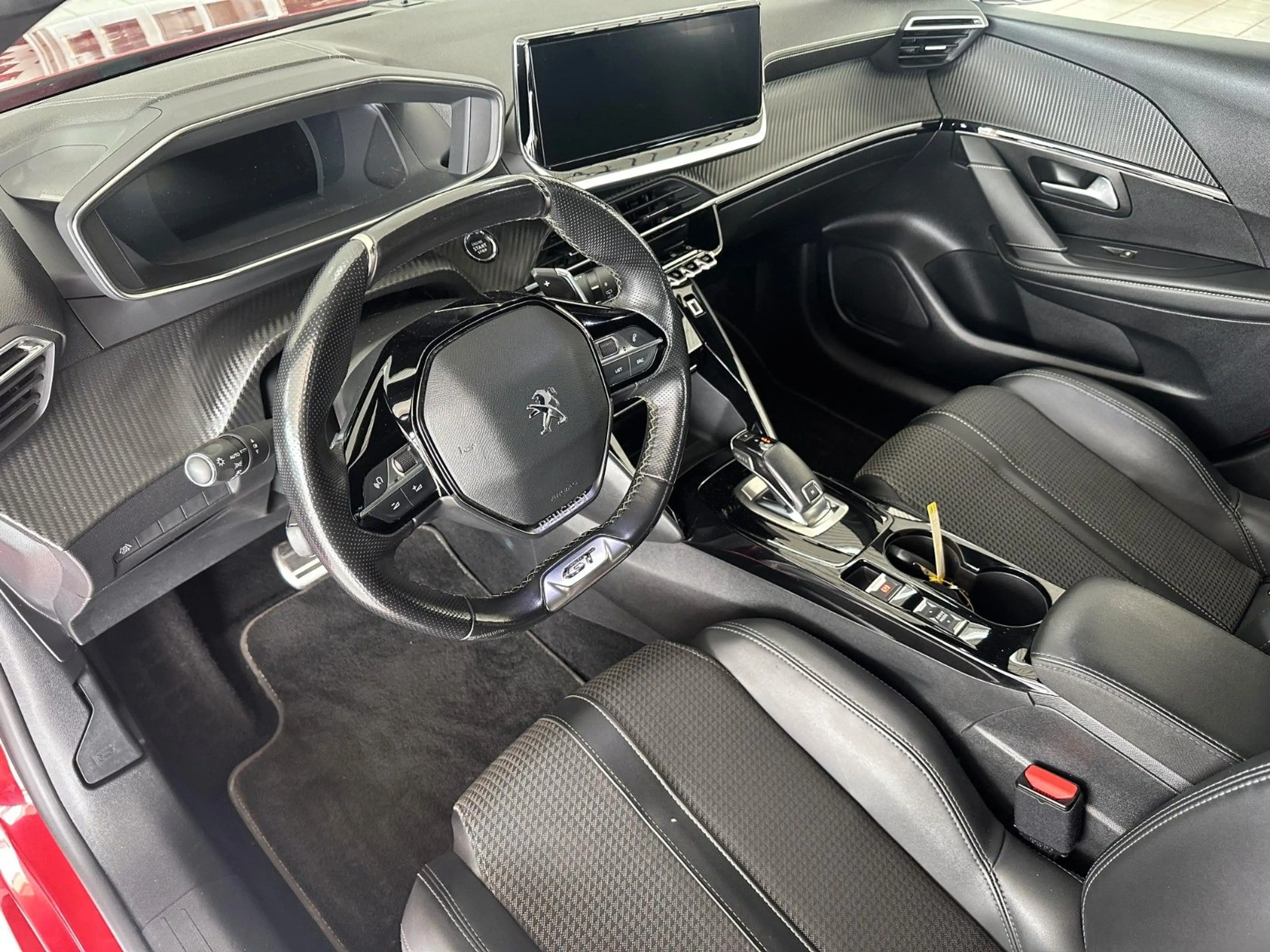 Peugeot 208 GT*Kamera*PDC*Key-Less*LKA*Tempo*LKA*DAB+* — photo 9