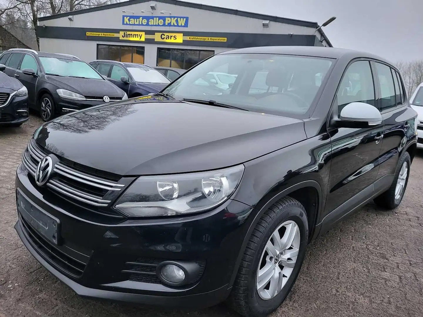 Volkswagen Tiguan 1.4 TSI BlueMotion Technology Sport & Style Schwarz - 1
