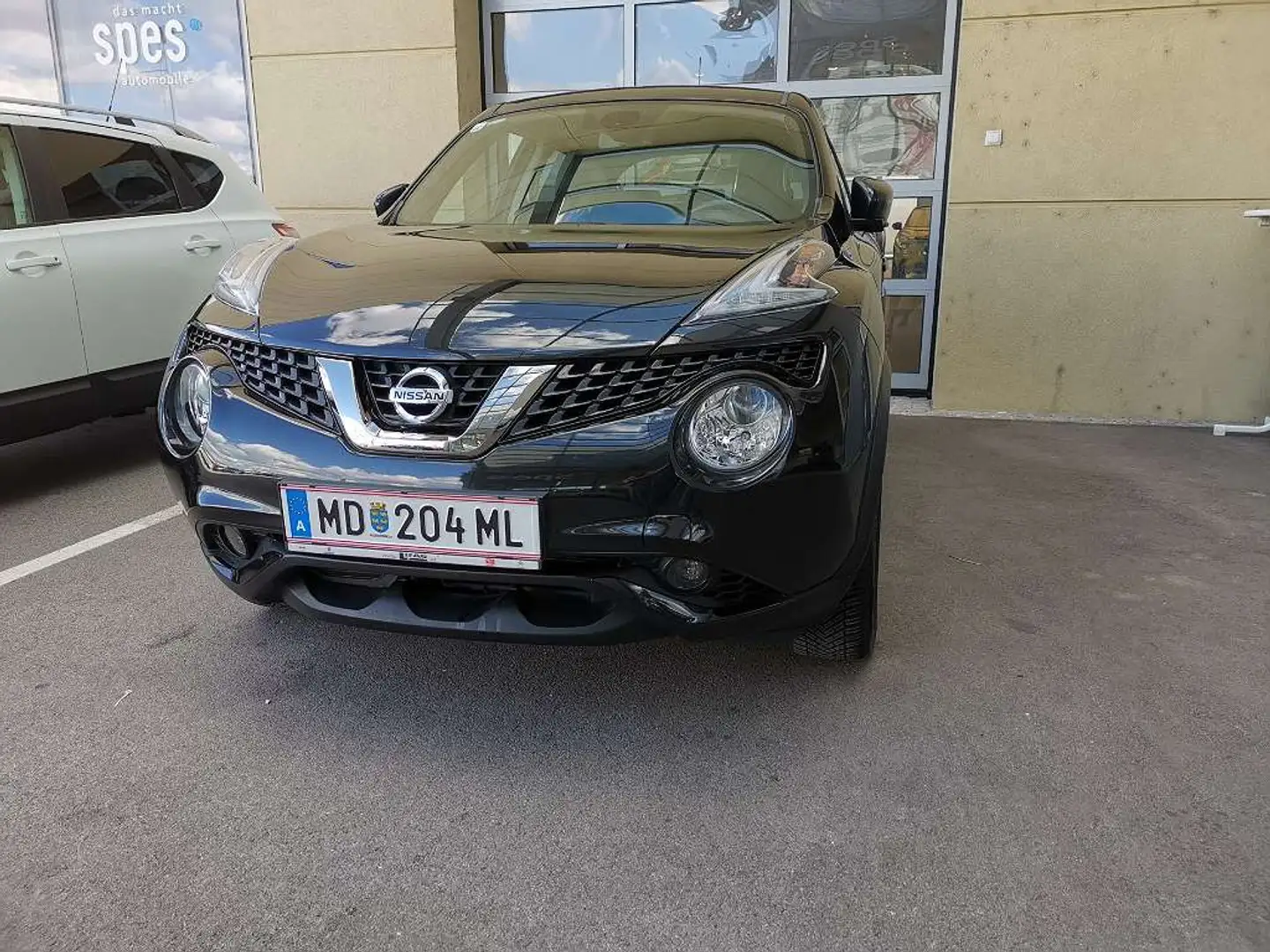 Nissan Juke Bose Edition Enigma Black 1,6l 4x2 CVT SUV / Geländewagen Schwarz - 1