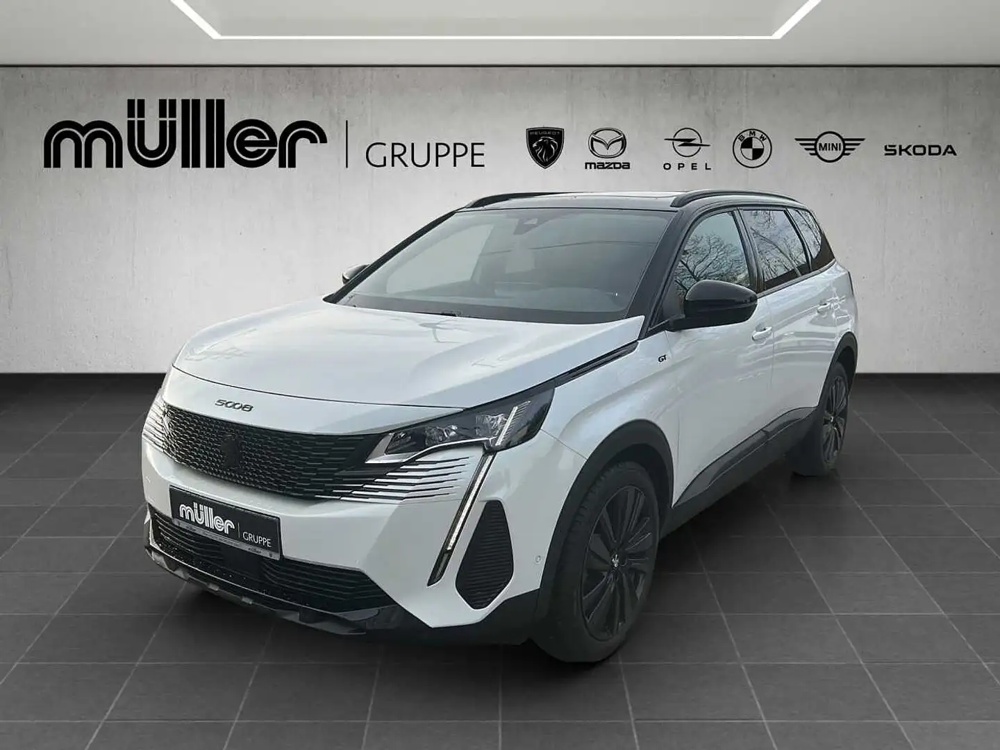 Peugeot 5008 Pure Tech 130 GT Белый - 1