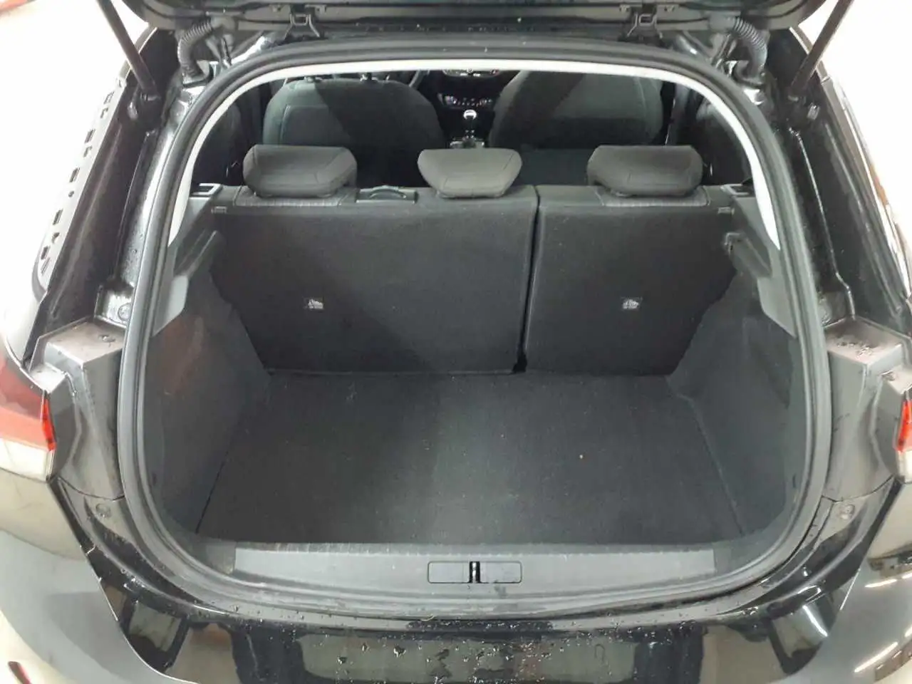Opel Corsa Corsa 1.5D Edition NAVI KomfP PDC SHZ 8