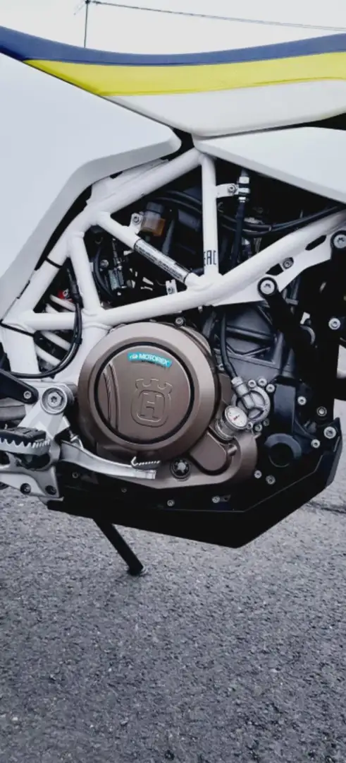 Husqvarna 701 Supermoto Weiß - 2