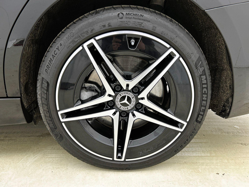 Mercedes-Benz C 300 e Break AMG Line Night Pack | Dodehoekassistent | — photo 4