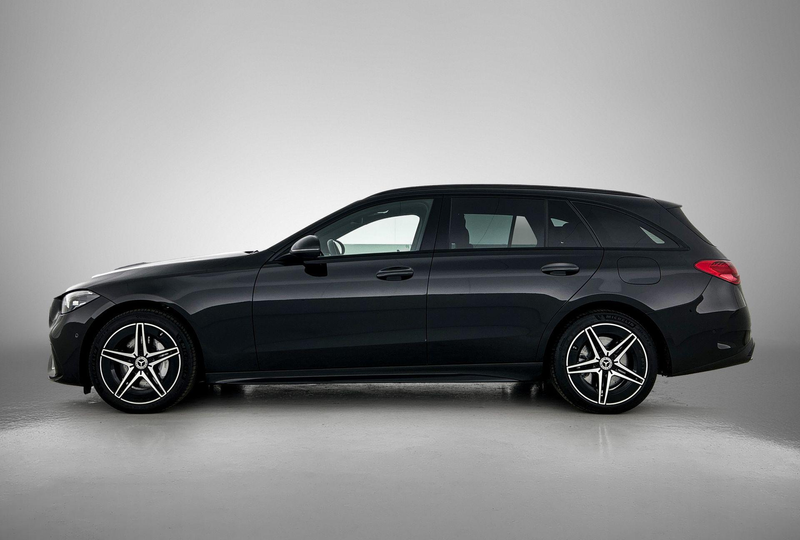 Mercedes-Benz C 300 e Break AMG Line Night Pack | Dodehoekassistent | — photo 6