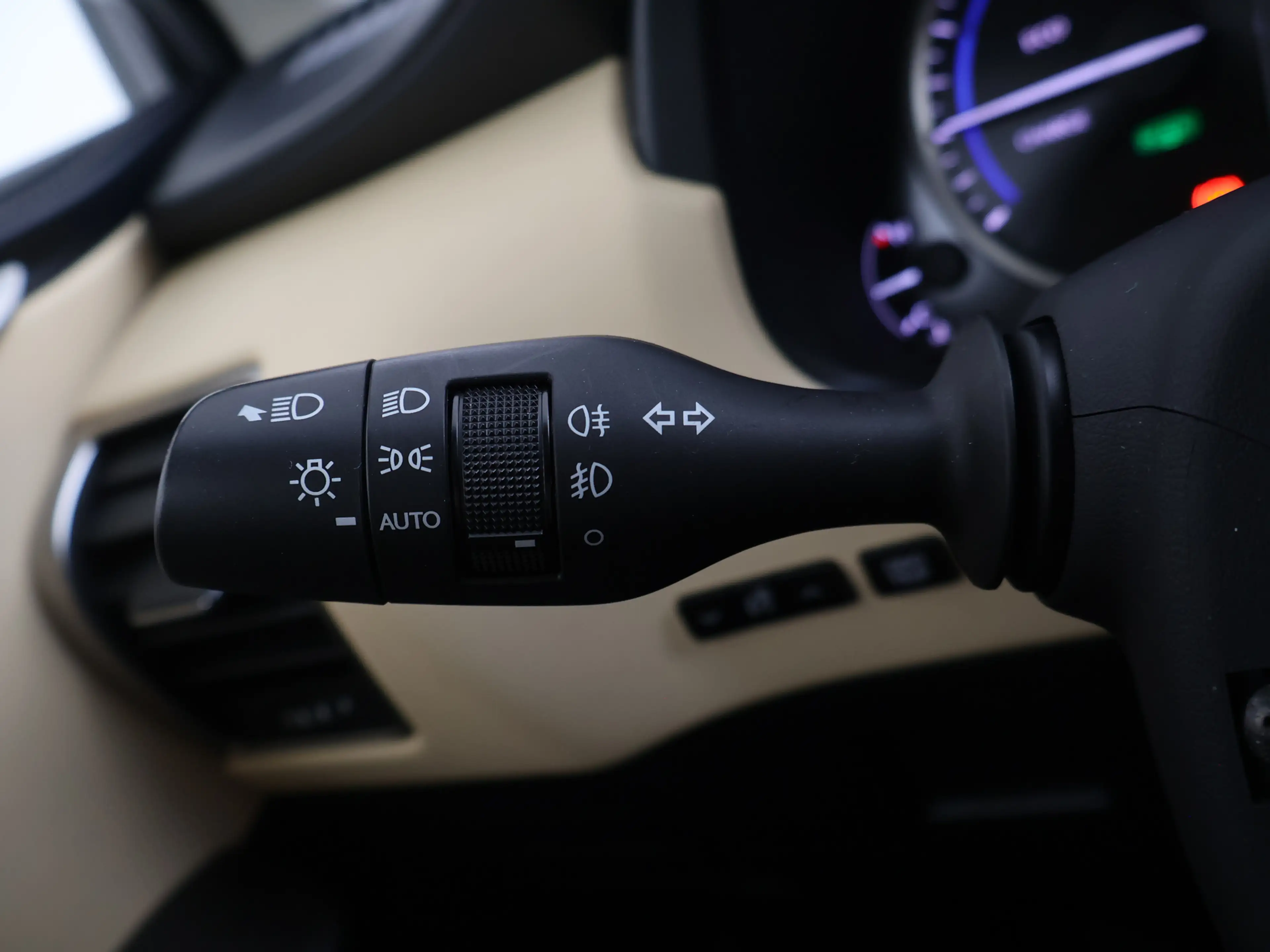 Lexus NX 300h AWD Sport Edition | Premium uitgevoerd | Dealerond — photo 10