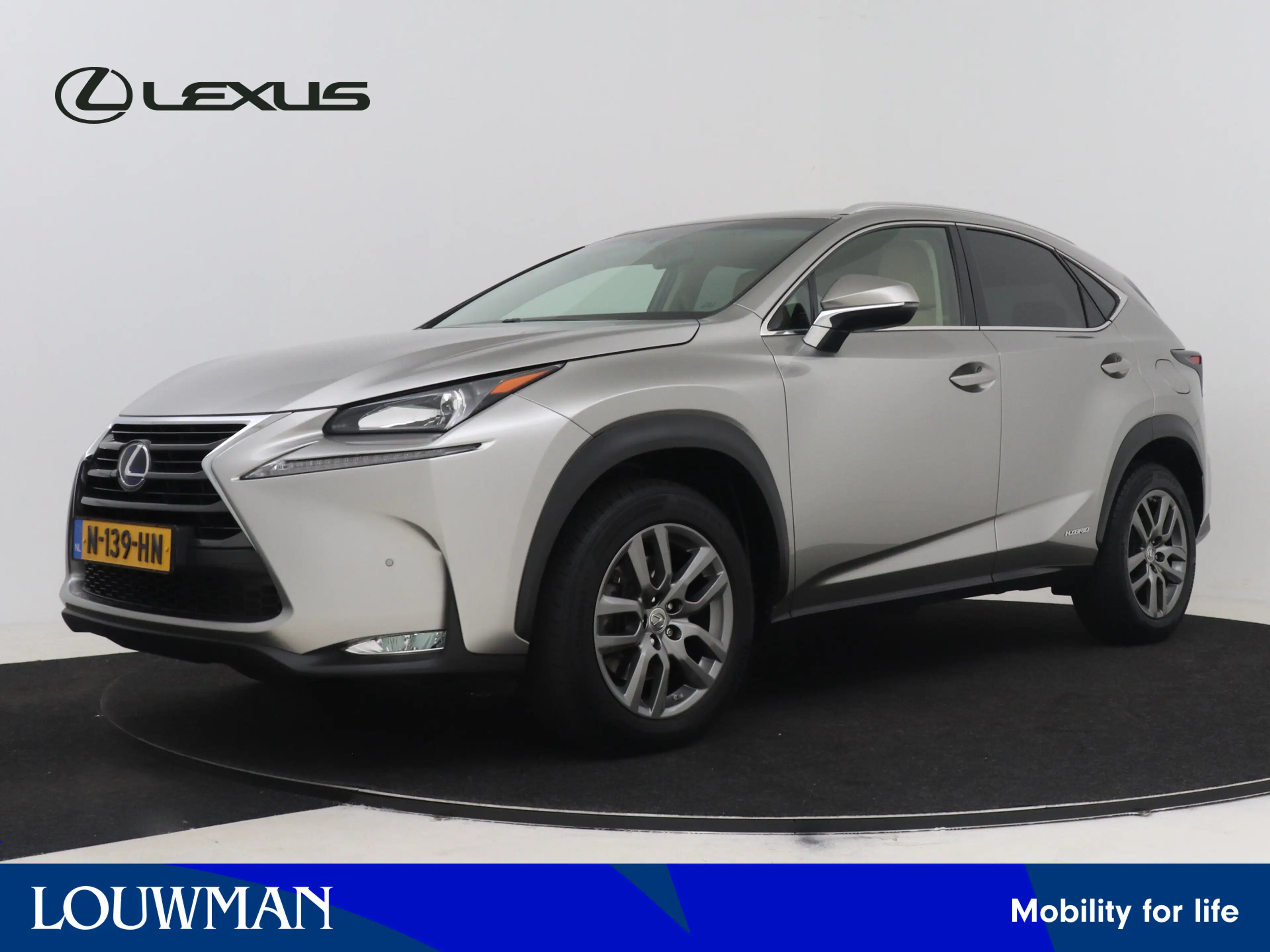 Lexus NX 300h AWD Sport Edition | Premium uitgevoerd | Dealerond